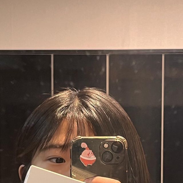  지우 on Instagram: "#협찬 #히즈클린아르기닌 ✨

히즈클린 아르기닌이 특별한 이유 ! ✨
7200mg의 역대급 아르기닌 함량 ⭐️
아르기닌은 장에 들어가는 즉시
38%가 분해되어 흡수율이 굉장히 떨어집니다 그래서 고함량이어야 합니다 !
이온베이스로 빠른 수분 충전 ⭐️
언제 어디서든 물만 있으면 !
이온음료와 같은 청량한 맛 ⭐️
레몬 향을 첨가하여 청량합니다 !
세계적인 슈퍼푸드 스피루리나 첨가 ⭐️

요런 분들께 추천합니다 ! 💁🏻‍♀️
발걸음이 무거워요
에너지가 부족해요
매 시간 졸음이 쏟아져요
몸이 예전같지 않아요

https://bit.ly/3QmWyyN
히즈클린아르기닌 하십쇼 !"