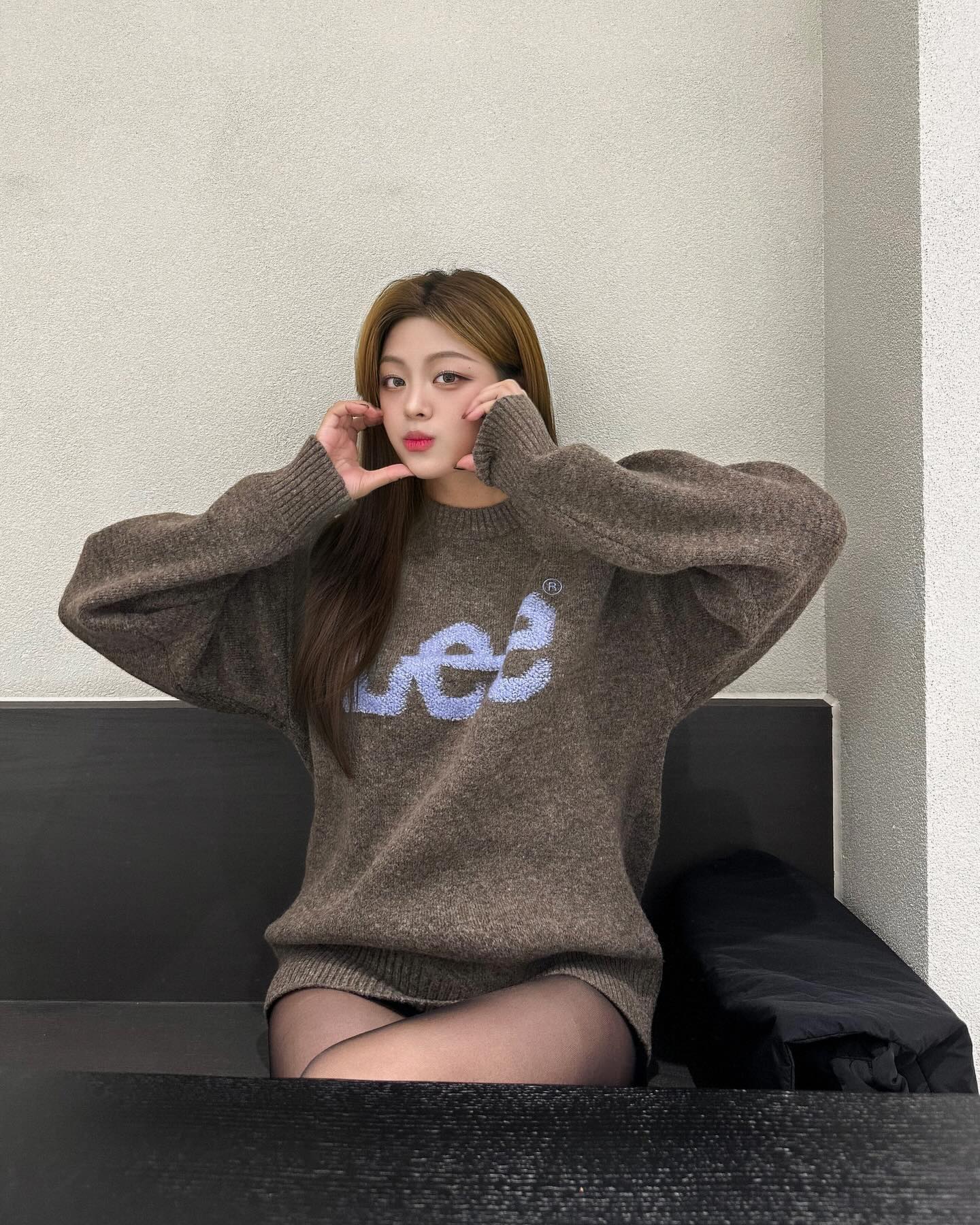 한달 지나서 올리는 생일사진🎂
다들 곰마와융🤍