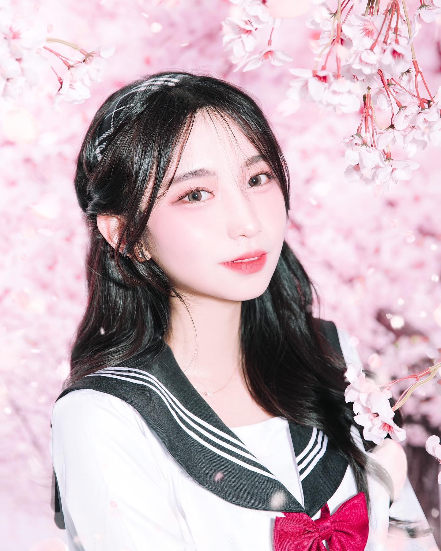 𝑩𝒍𝒐𝒔𝒔𝒐𝒎 𝑬𝒏𝒅𝒊𝒏𝒈 🌸