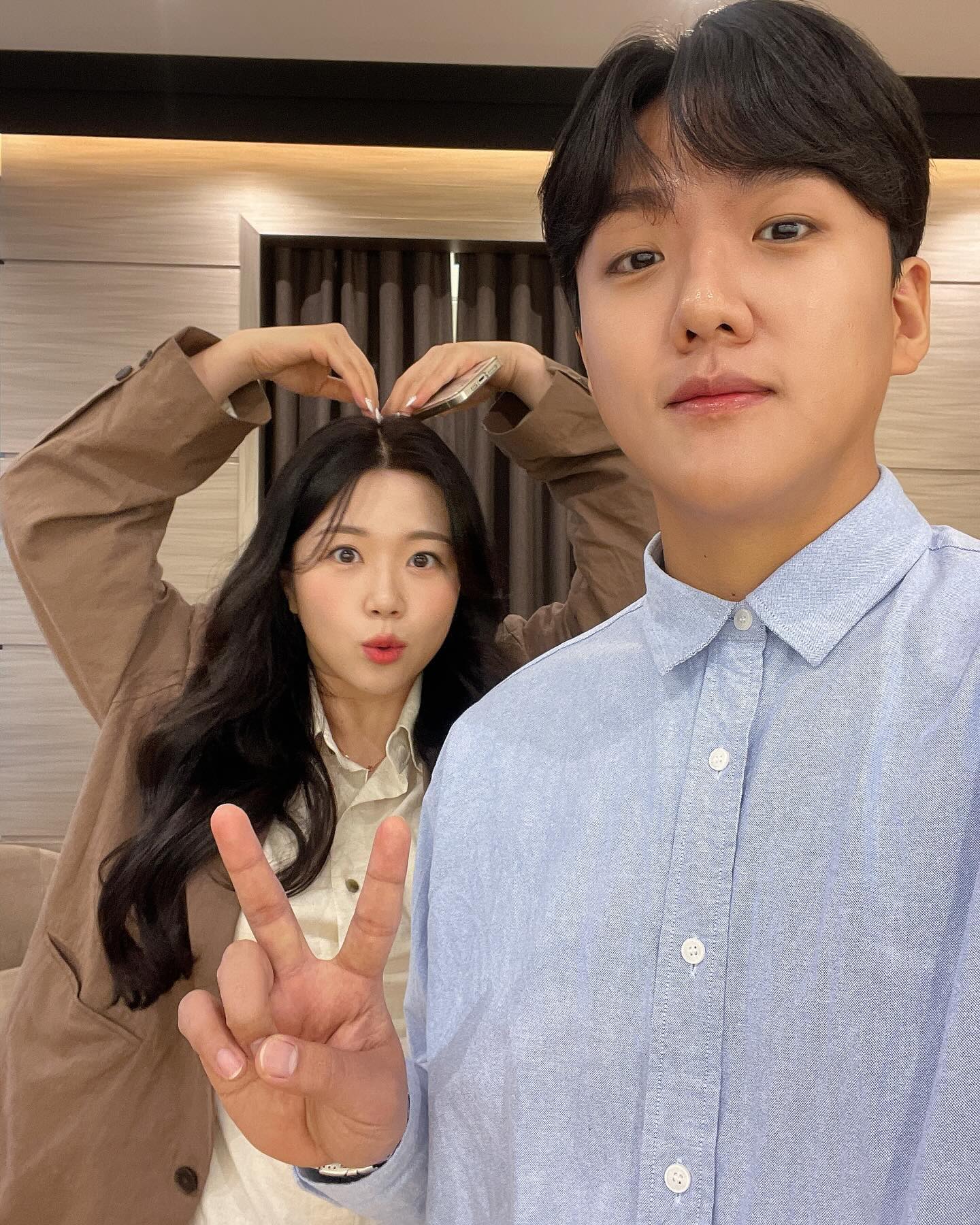 귀차니즘으로 못올린 작년 하반기 결산^^,,,,🤍

재석이랑 나랑 이제 끊어낼수없는 42가되어 예비쀼의 길을 걷는중 -ing
하나부터 열까지 쉬운게 하나도없지만
마지막까지 준비  열심히 잘~ 해보겠슴돠~✨✨✨

24년에는 건강 잘 챙겨서 아프지말고 행복길만 걷자🩷