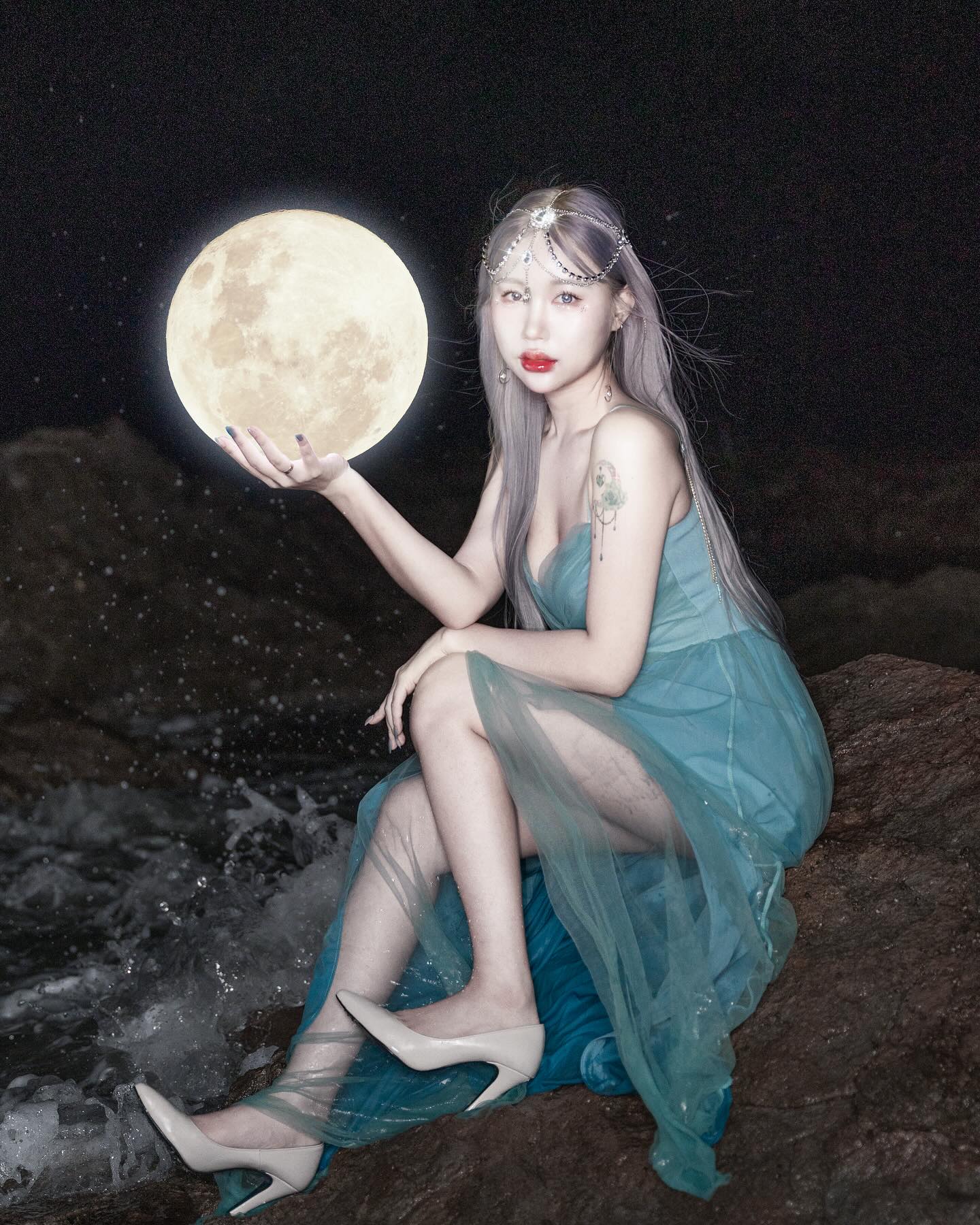 🌕
