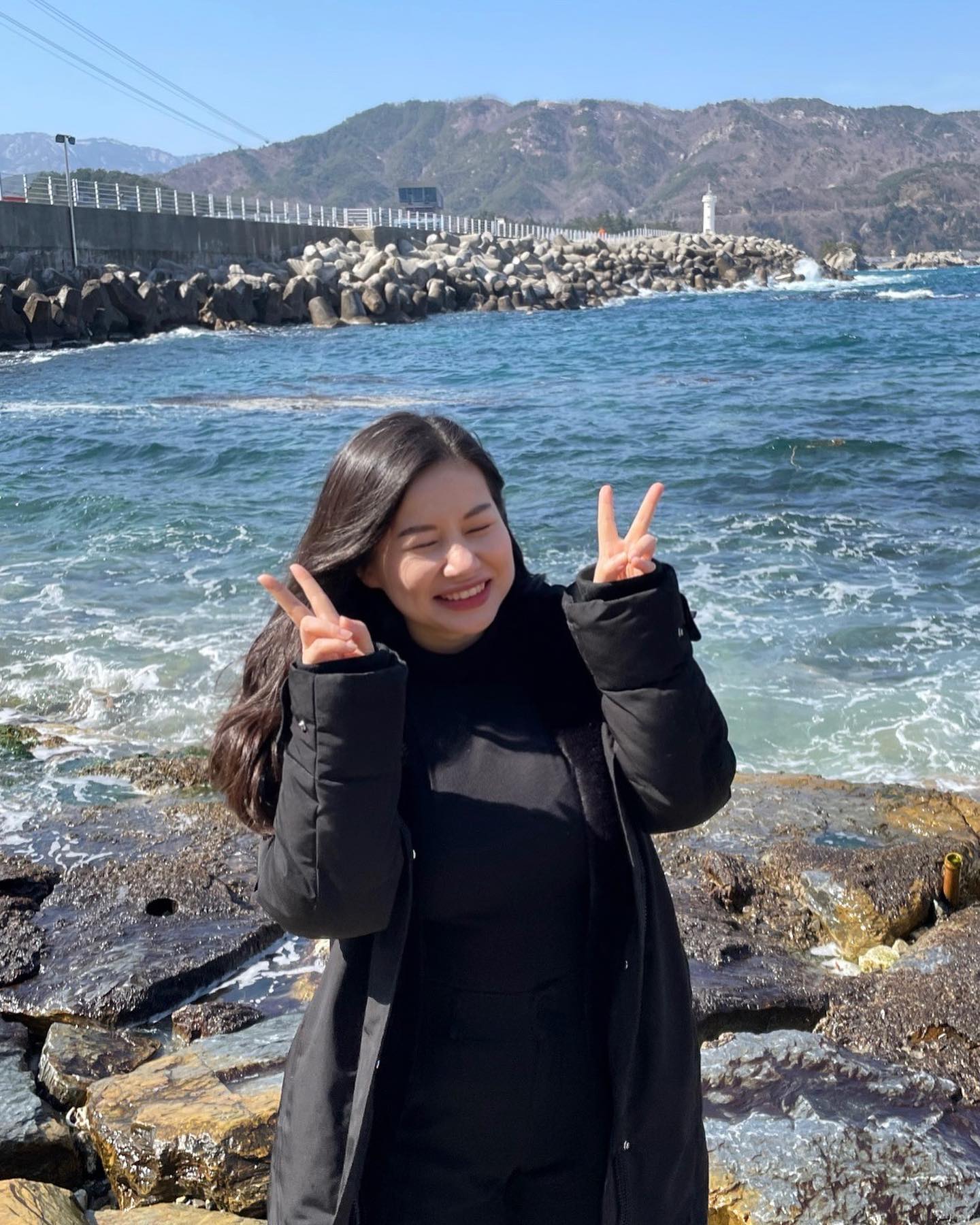 🌊🐬🐚🐳🐟
예쁜 바다에 승희 끼얹기✌🏻✌🏻