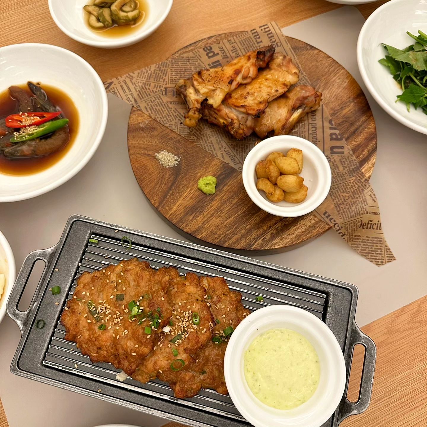 .
닭구이부터 백숙까지 !!
닭요리를 코스로 맛있게 즐길 수 있는
미주농원120 !!🩷❤️

살이 어쩜 이렇게 부드럽고 담백한지
진짜 다양하고 맛있게 잘 먹었네~♡

앞으로 더더 자주오게 될 듯~🫶
.
.
#순천맛집 #순천맛집추천 #순천닭구이
#순천만맛집 #순천백숙 #순천코스요리
#순천닭집 #미주농원120