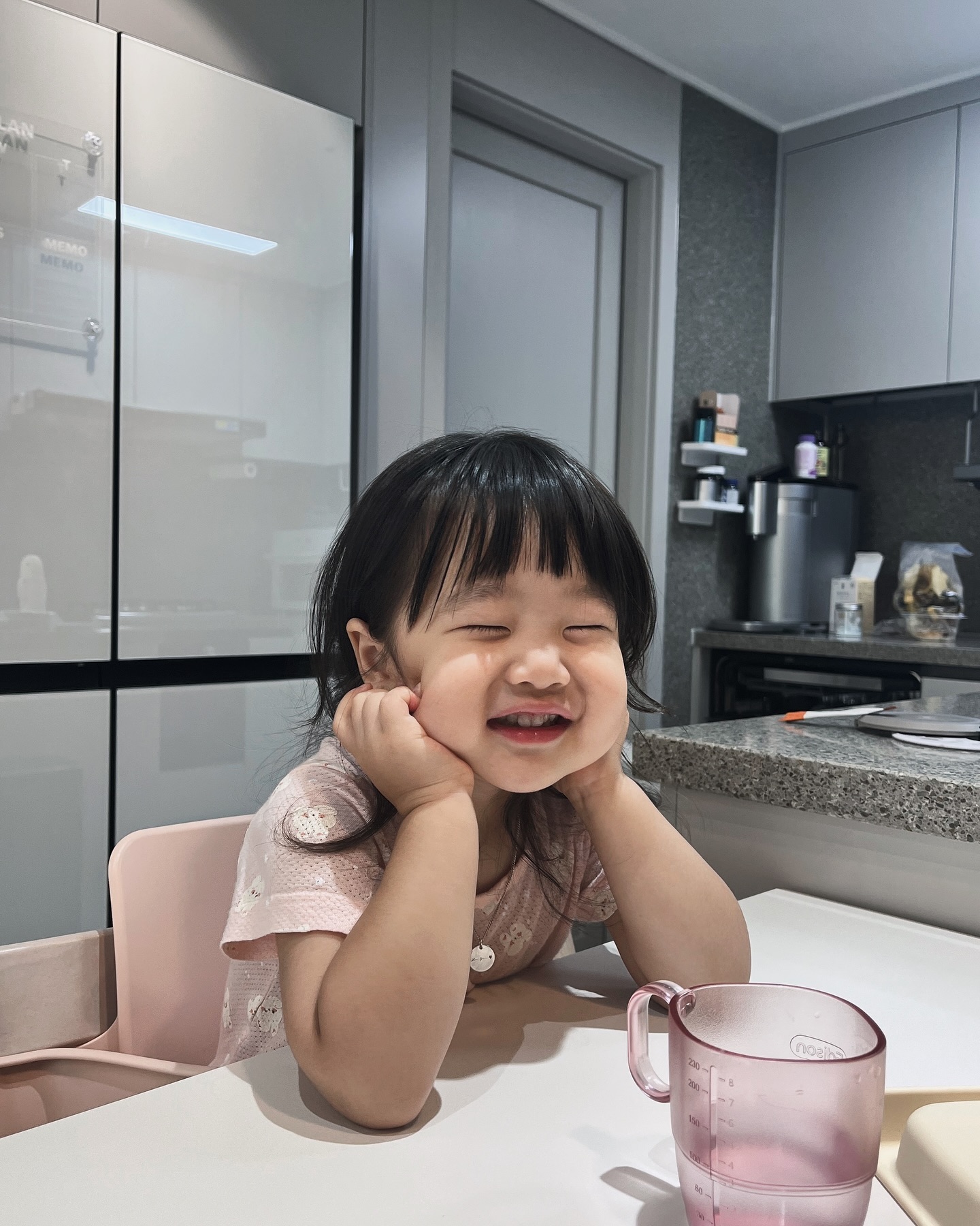D+903

스토리 올렸는데 
이모들 반응 좋아서 피드 박제 💕

어린이티가 조금씩 나는 문득문득

#30개월아기
