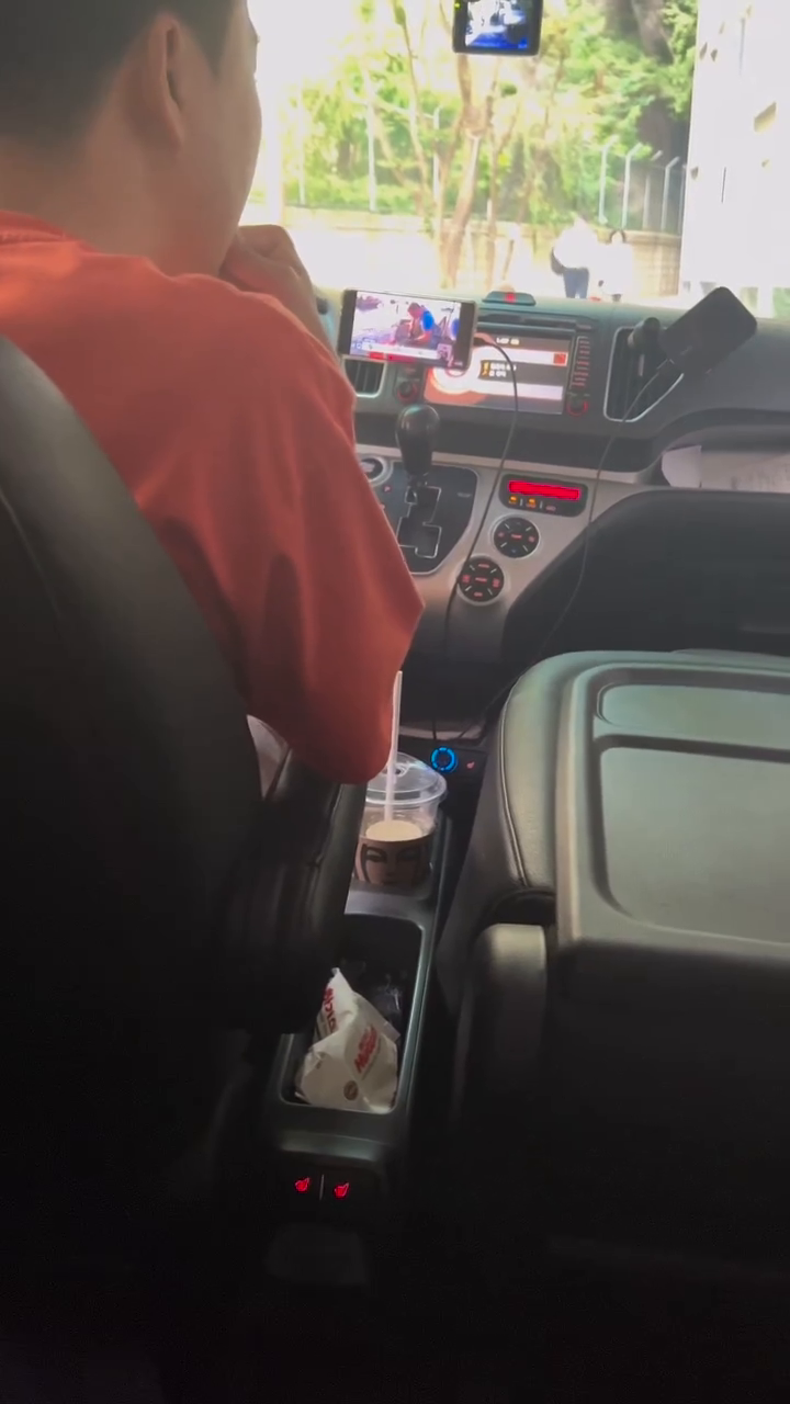 심지어 두번째 기회라구
FFF와 TTT인간의 결혼생활

#너t발c야