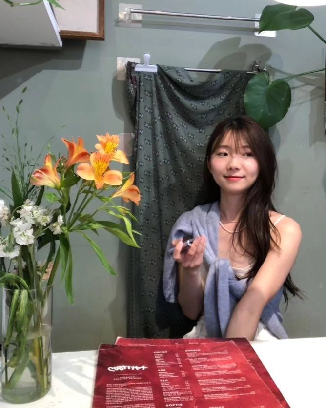 벌써 여름🌿

연희동은 언제가도 좋다
오늘도 최애 맛집인 쿳사에서💙