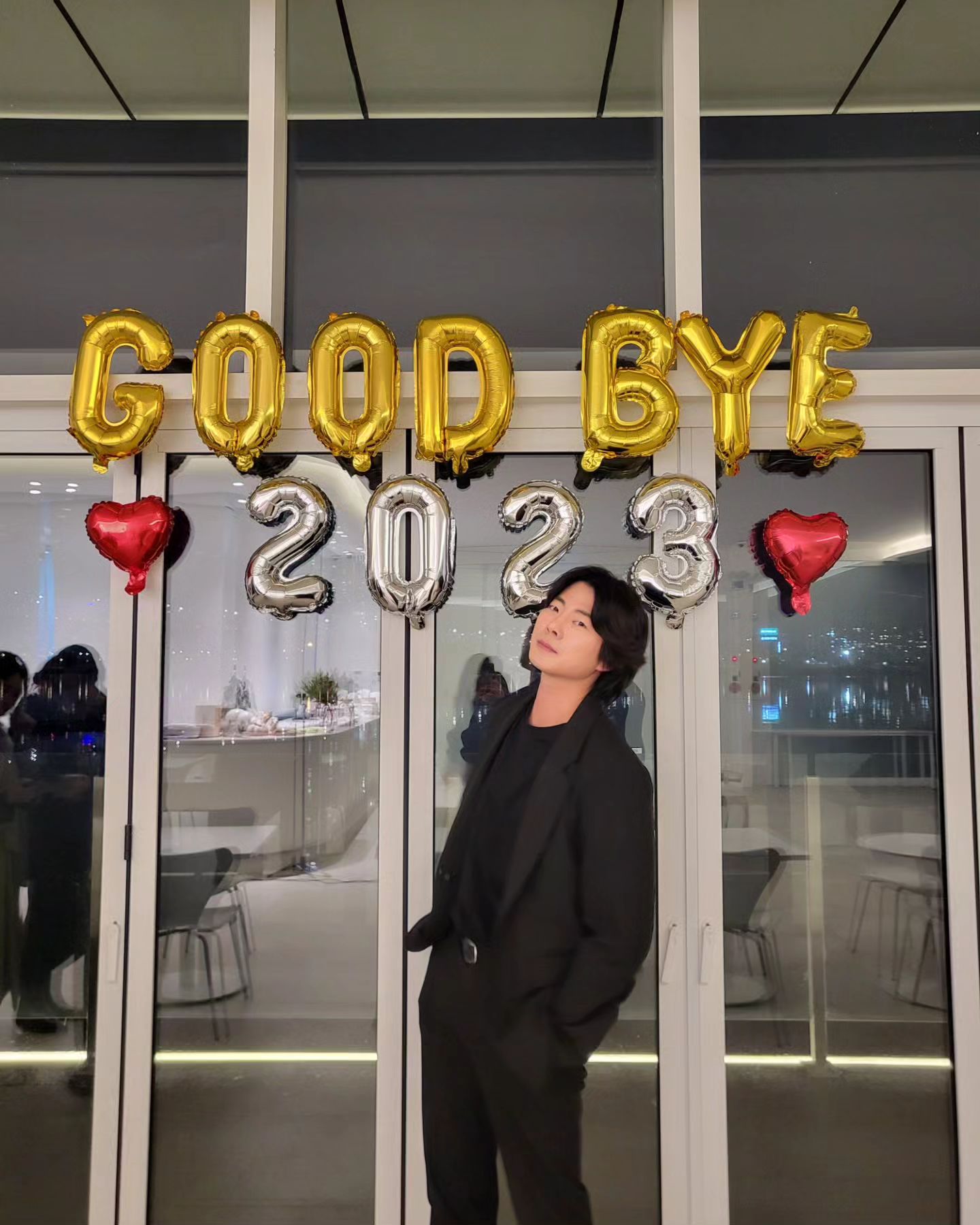 갤라 아티스트들과 함께 연말파티~🎉
내년에는 더욱 성장한 모습을 기대며..
갤라 화이팅😆👍