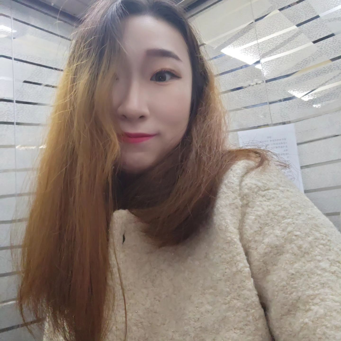 왜 나는 셀카가 잼민이 같을까...
ㆍ
ㆍ
ㆍ
#수원 #잼민이 #어른 #데일리 #선팔 #맞팔 #좋아요 #추튀 #실시간 #아님