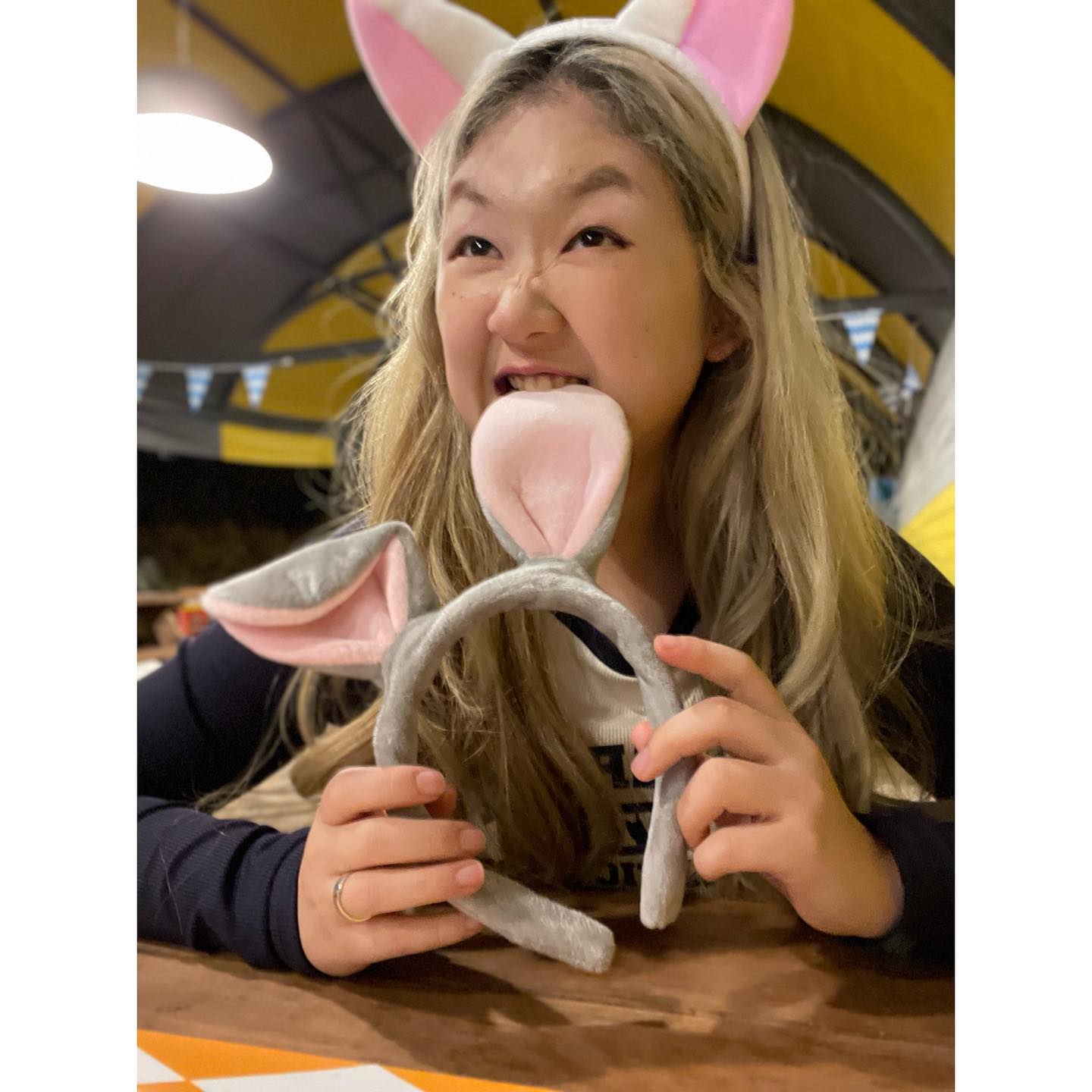 .
🦊예빵은 머리띠를 찢어🐰