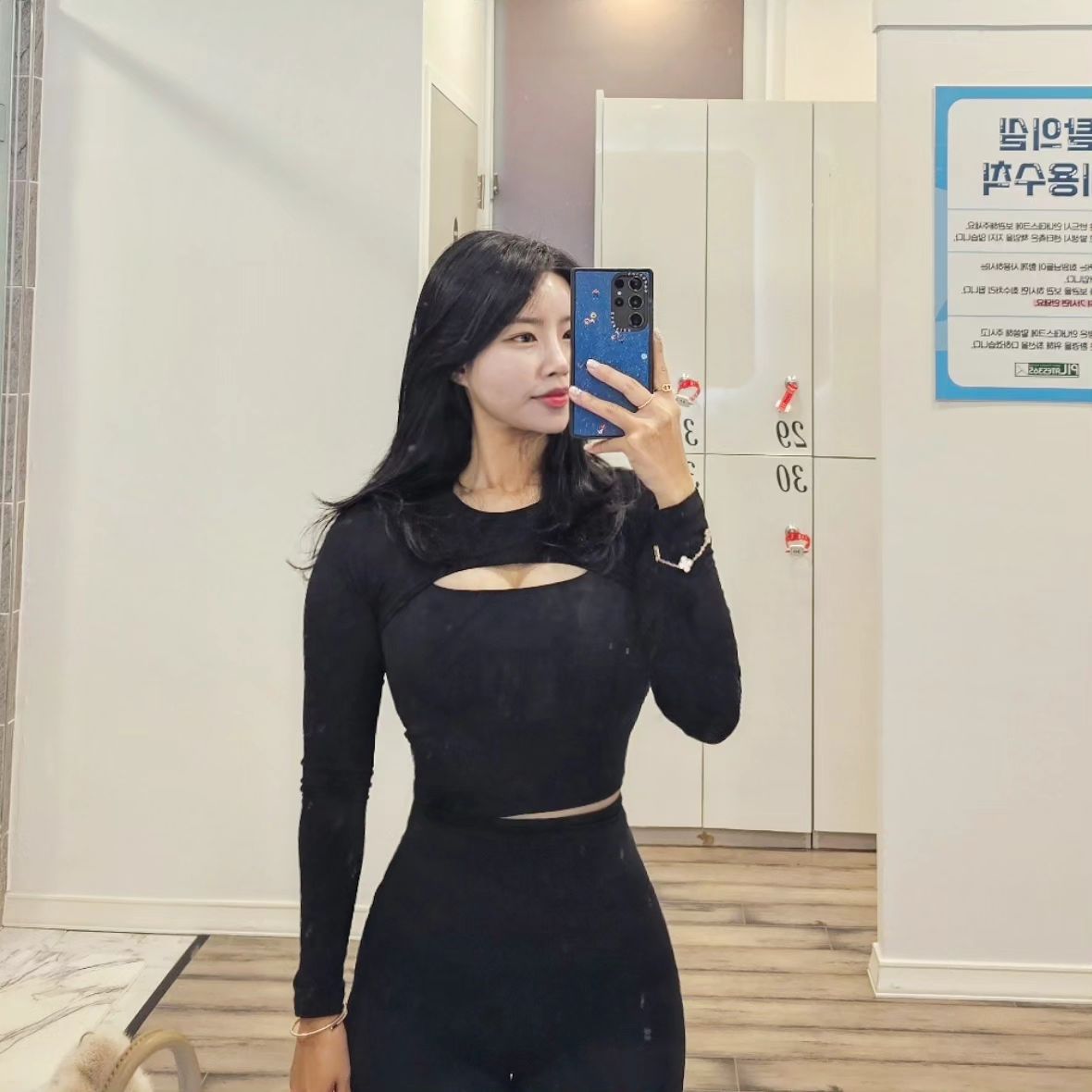 응급실 다녀오면 진빠짐 기빠짐 다리 후덜거림 🥹
내가 아플 것 같움...
나는 직업이 누군가를 도와주는 직업이다 보니 포기를 못하겠다..
진상이라서 뎨둉 🙏🏻
응급실에 필테로 하루의 끝은 녹초.. 🌱