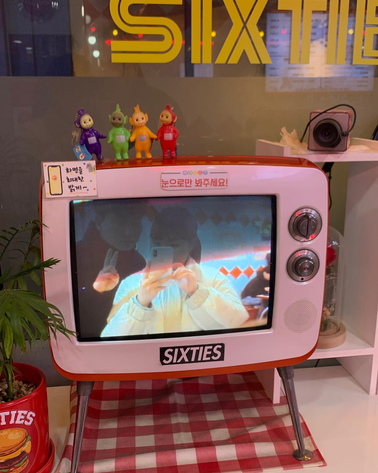 2024년! 🍧🩵❄🎀✨🍰🥨🩰🤍
20대 후반 다가기 전에
하고싶은거 다 해보는거지가 되면 어쩌지 🙄
더 힘들어도 그보다 가치있는게 있다는 걸

#28살 #먹부림 #서울맛집추천 
#홍대맛집추천