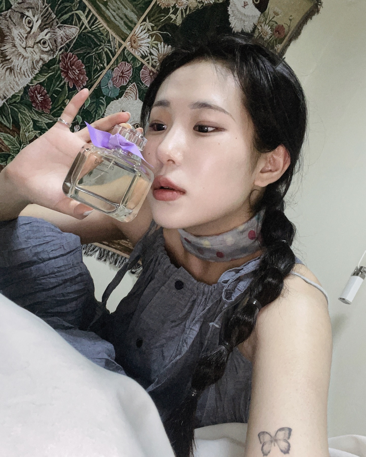 디아르망의 사랑스러운 향과 함께하는중🫧 

#DEARMAND #디아르망 #디아르망팜므 #여자향수
#디아르망밤쉘 #디아르망러블리밤쉘 #밤쉘 #밤쉘향수 #밤쉘향 #밤쉘향수추천
#여자향수추천 #장미향향수 #20대여자향수추천
#30대여자향수추천 #은은한향수 #데일리향수 #페로몬향향수