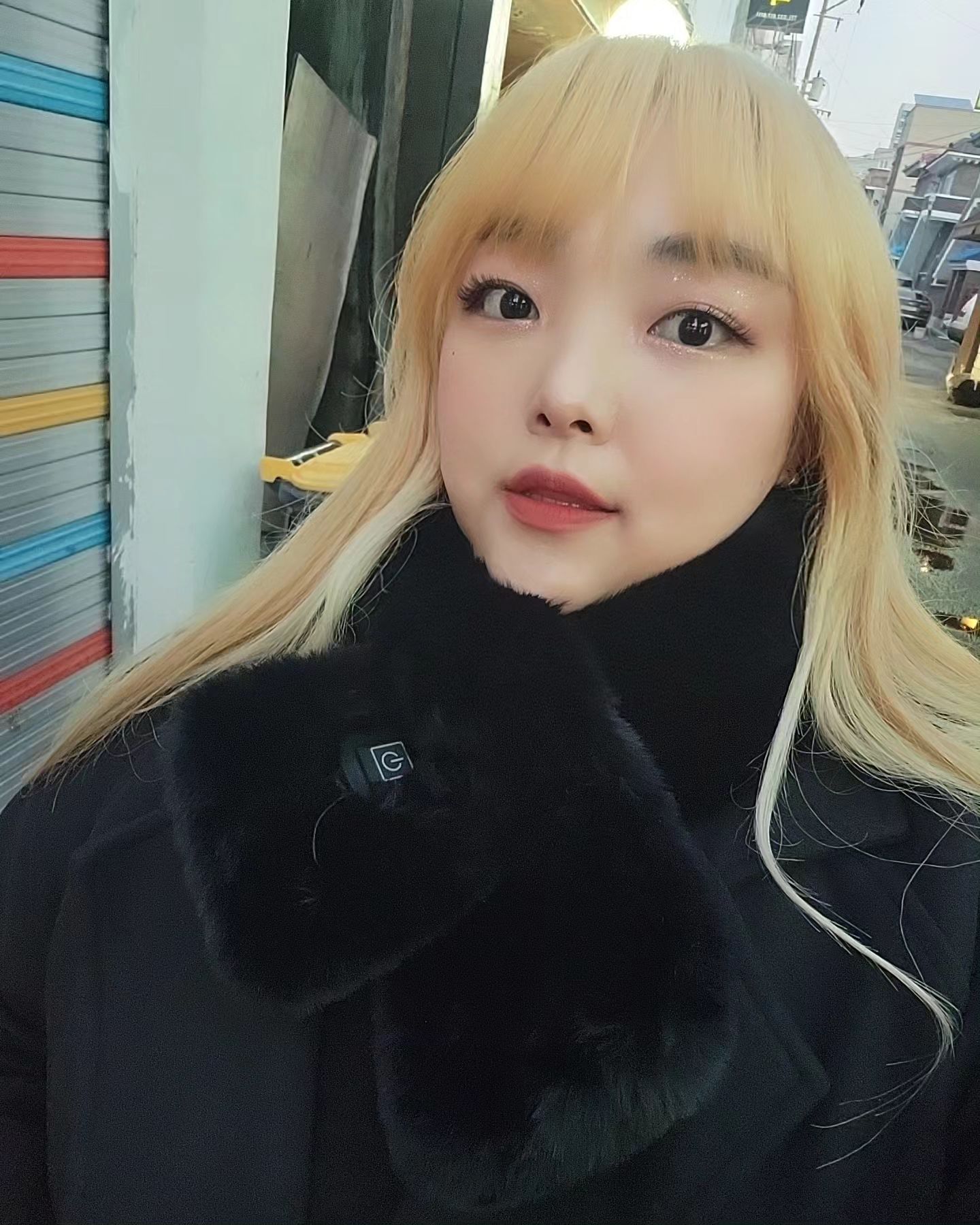 날씨넘츕:) 언제따뜻해지는건가오
스키장더가거싶댜