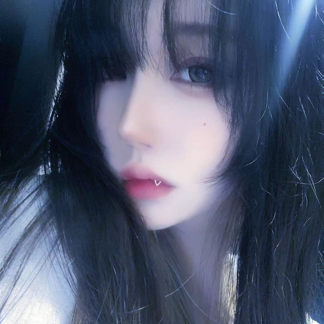 옛날엔 분위기 좀 잇던 것 같은데 요즘은 얼굴에 위기만 가득함 

#motd #프로필촬영 #fff #컨셉촬영 #소통 #데일리룩 #f4f #스냅촬영 #취미모델 #페이모델 #ootd #셀피 #일반인모델