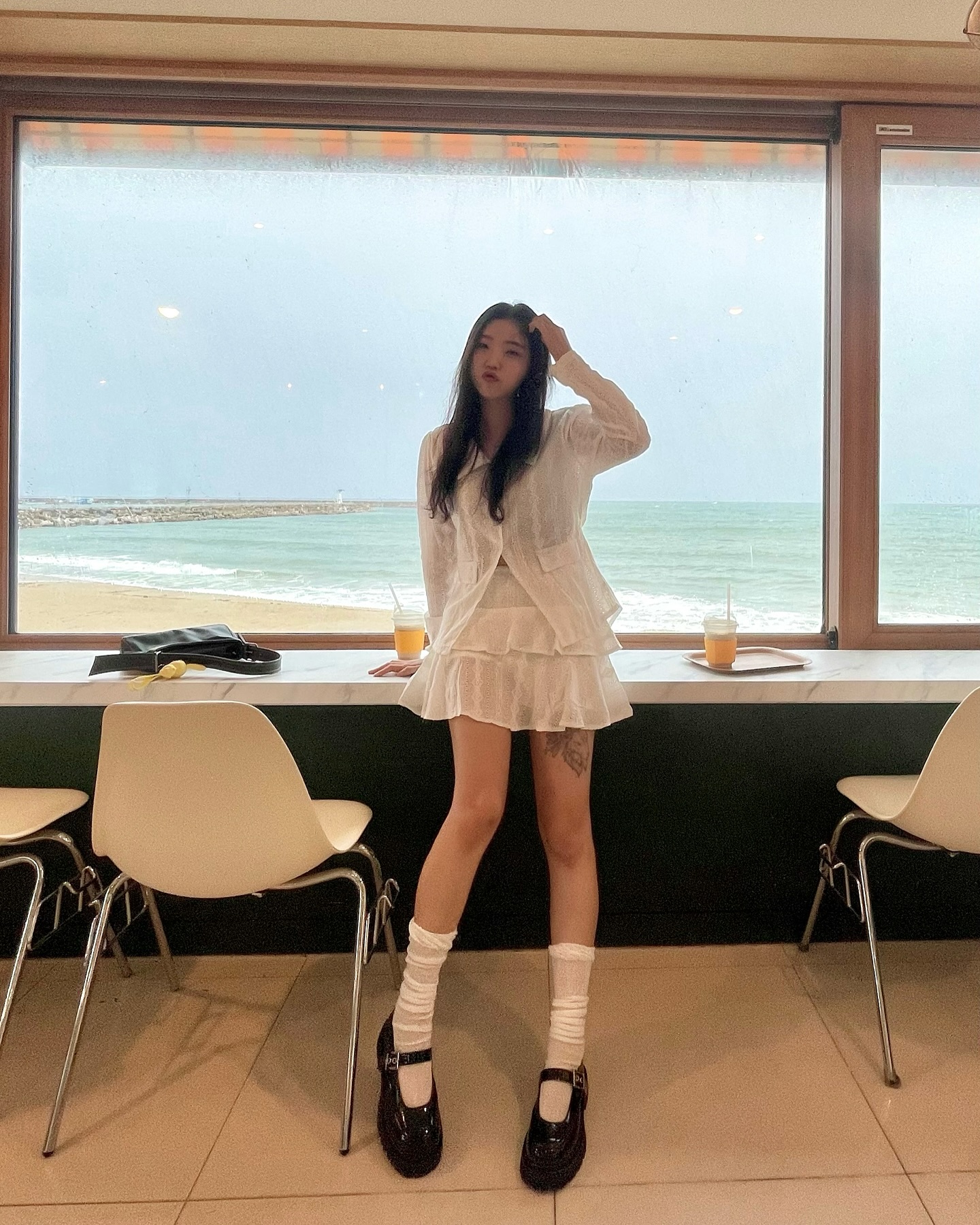 3년 된 아이폰 렌즈 안닦은 처참한 화질🤦‍♀️

 #오오티디 #ootd #fashion #daily #look #dailylook