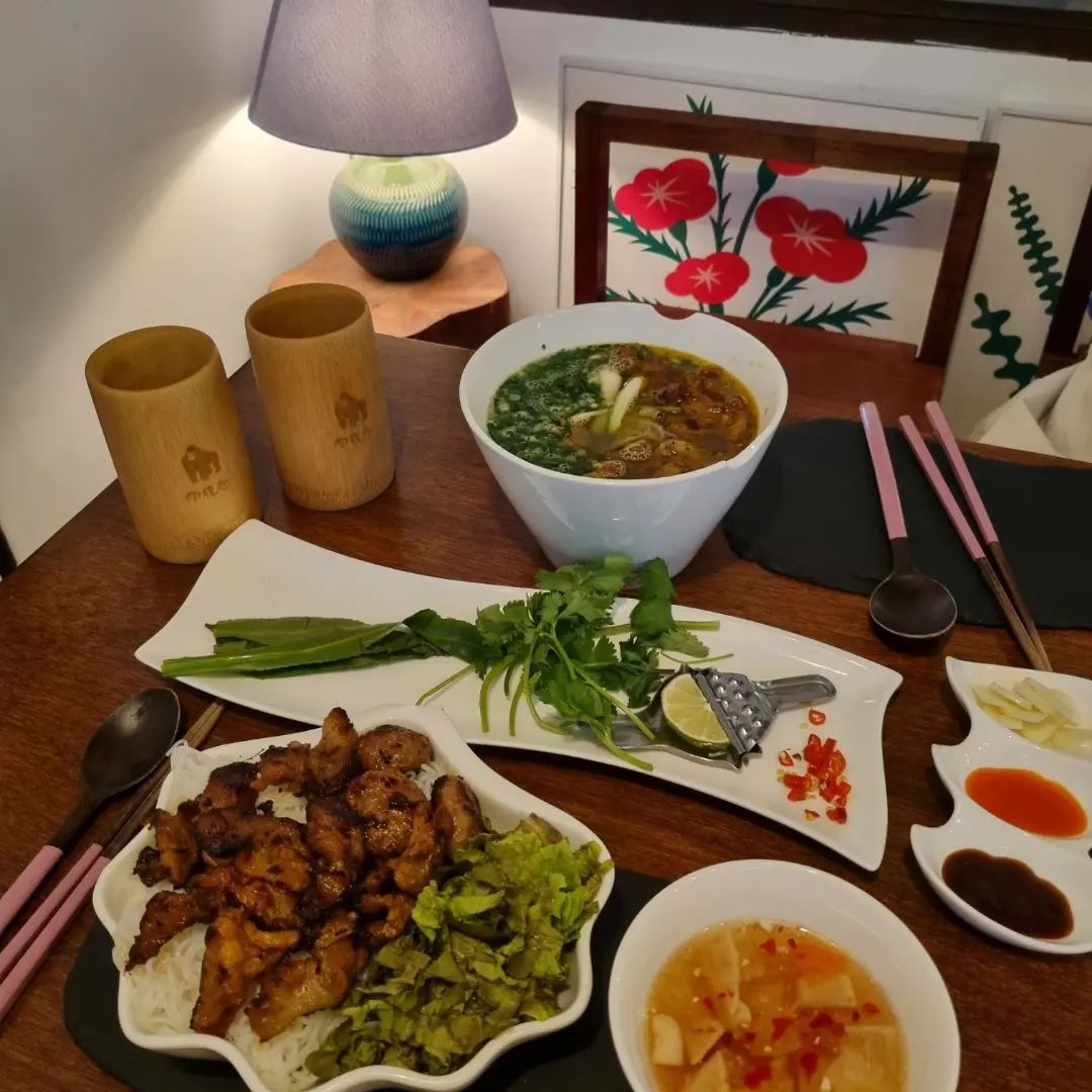 종로 서순라길맛집 데이트장소 찾으시면 무조건 대성성가세요
분위기도 너무좋은 베트남레스토랑 이에요

#먹스타그램 #맛스타그램 #맛집스타그램 #맛집 #먹방 #선팔 #맛팔 #좋아요반사 #선팔하면맞팔 #좋아요그램 #먹방 #음식스타그램 #맛집추천 #맛집탐방 #맛집투어 #서울맛집 #부산맛집 #먹팔 #먹팔해요 #food #foodie #foodstagram #맞팔해요 #맞팔해요우리 #대성성 #서순라길맛집 #종로쌀국수