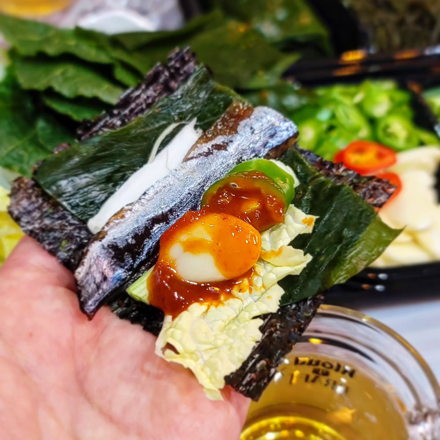 12월엔 과메기 어뜨케 안먹어요🤤

과메기 먹어야
아~12월 이군아😋😋 하는거죠ㅋ
제철음식은 놓치지 말자구요🙃

#과메기 #청어과메기 #꽁치과메기
#겨울제철음식 #제철음식 #술안주추천
#맛있는거 #잘먹고잘살자 #먹는게남는거다