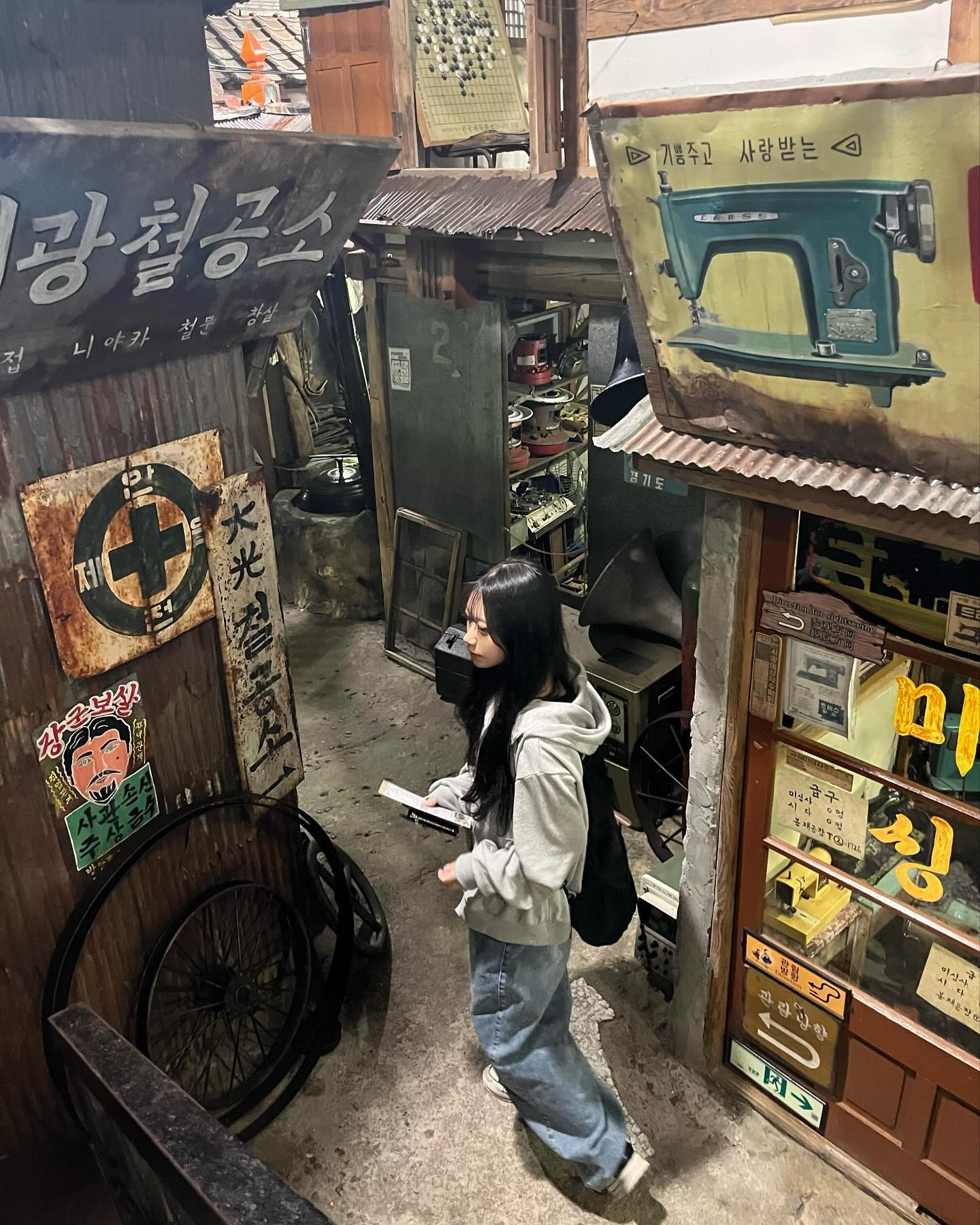 🌈
•
•
•
•
•
•
•
•
•
•
•
•
•
•
•
•
•
•
•
•
•
•
#selfie #셀스타그램 #selfitime #일상 #daily #데일리그램 #오오티디 #ootd #데일리룩 #dailylook #goodvibes #goodvibesonly #lifestyle #일상기록 #얼굴 #얼스타그램 #소통 #일상 #일상스타그램 #맞팔 #선팔 #팔로우 #좋아요 #데일리 #daily #l4l #f4f #좋반 #좋아요반사 #선팔하면맞팔 #❤️ #항공샷