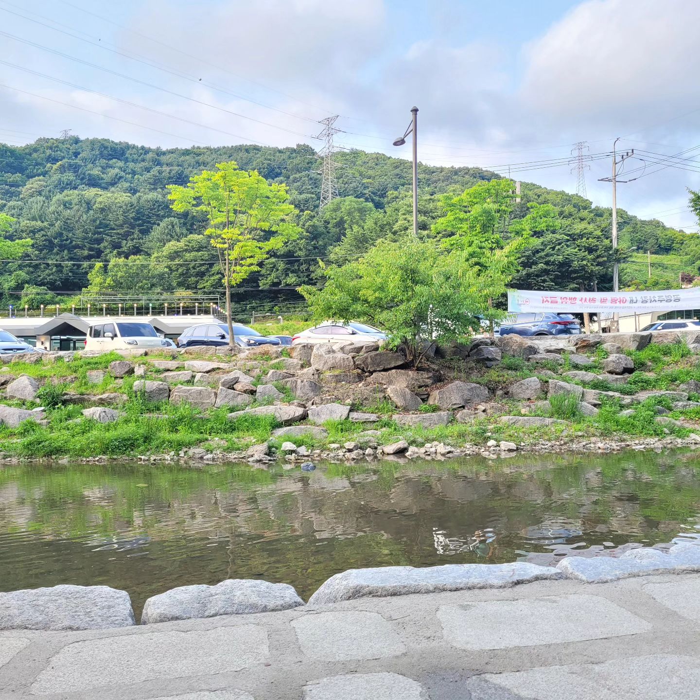 장마 시작전 계곡에서. . 
당분간 안녕!

#일상