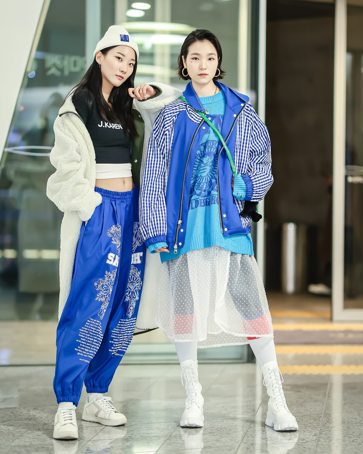 Thank you for inviting me💙

Show
seoulfashionweek_official
Brand
holynumber7_xo_ceo 

Thank you🖤
Photographer mir_photo_ 

#tweenlook by #holynumber7

#ootd nuovani
Outer&Knit holynumber7_style 
Bag stretchangels 
Skirt jkaren_official 
Socks holysong_ 
Doll metrocity.korea

#ootd juyleely
Outer #code01 
Top jkaren_official
Pants&Cap holynumber7

#seoulfashionweek2024 #sfw #SeoulFashionWeek #designer #style #model #fashion #styling #holystyle #thankyouforinvitingme