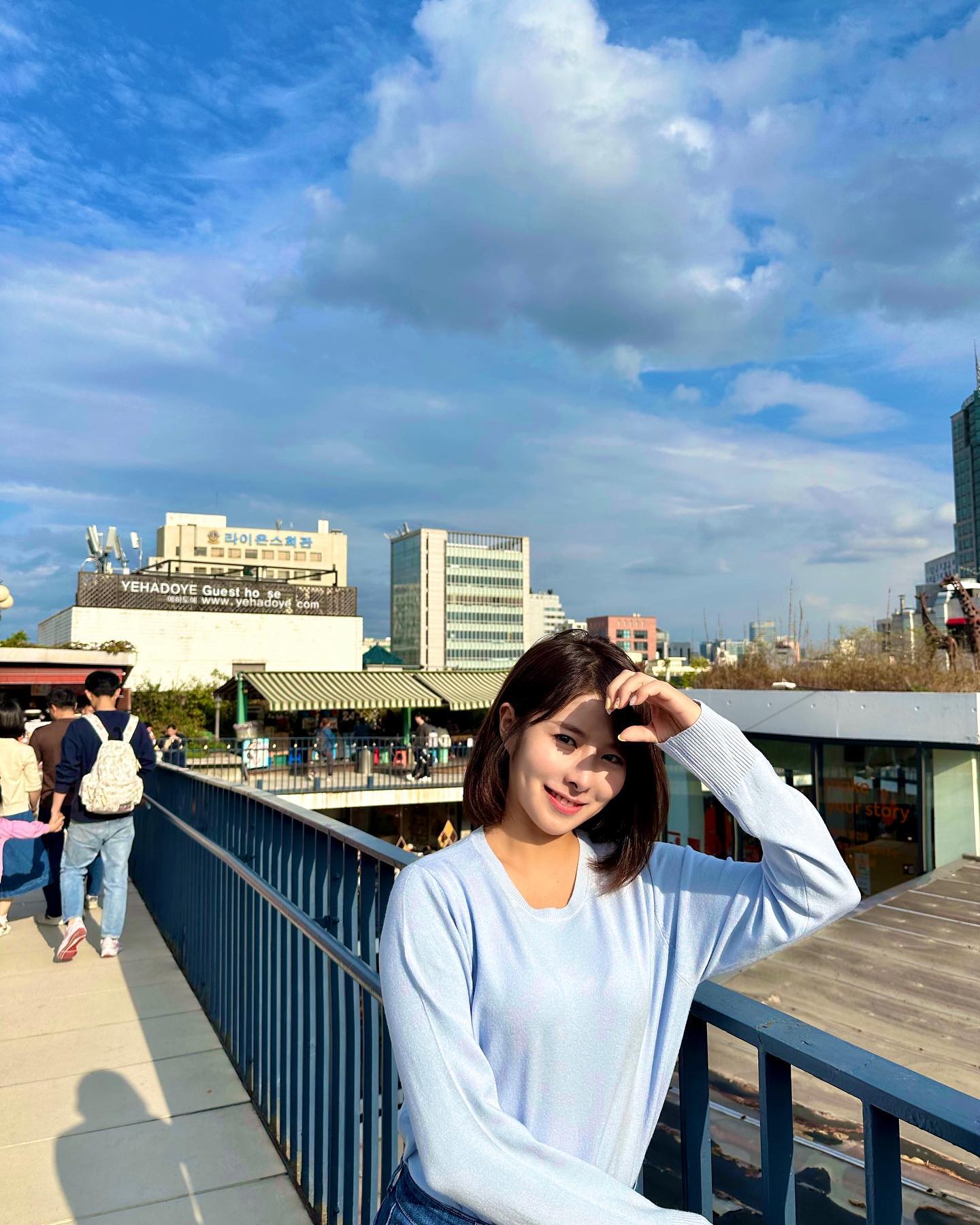 사랑한다고 말해봐 바로 지금 내 앞에서💓
.
.
🫶 #서울데이트