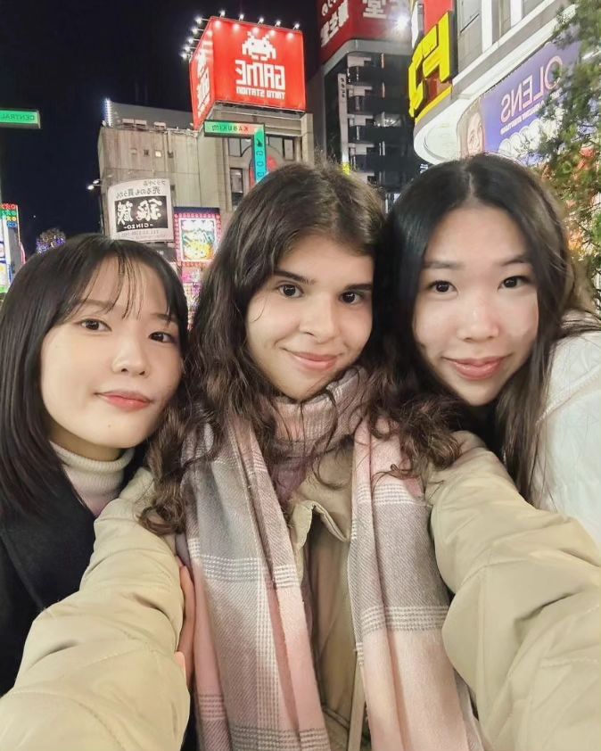 Miss u guys 🇯🇵🇧🇷🇹🇭