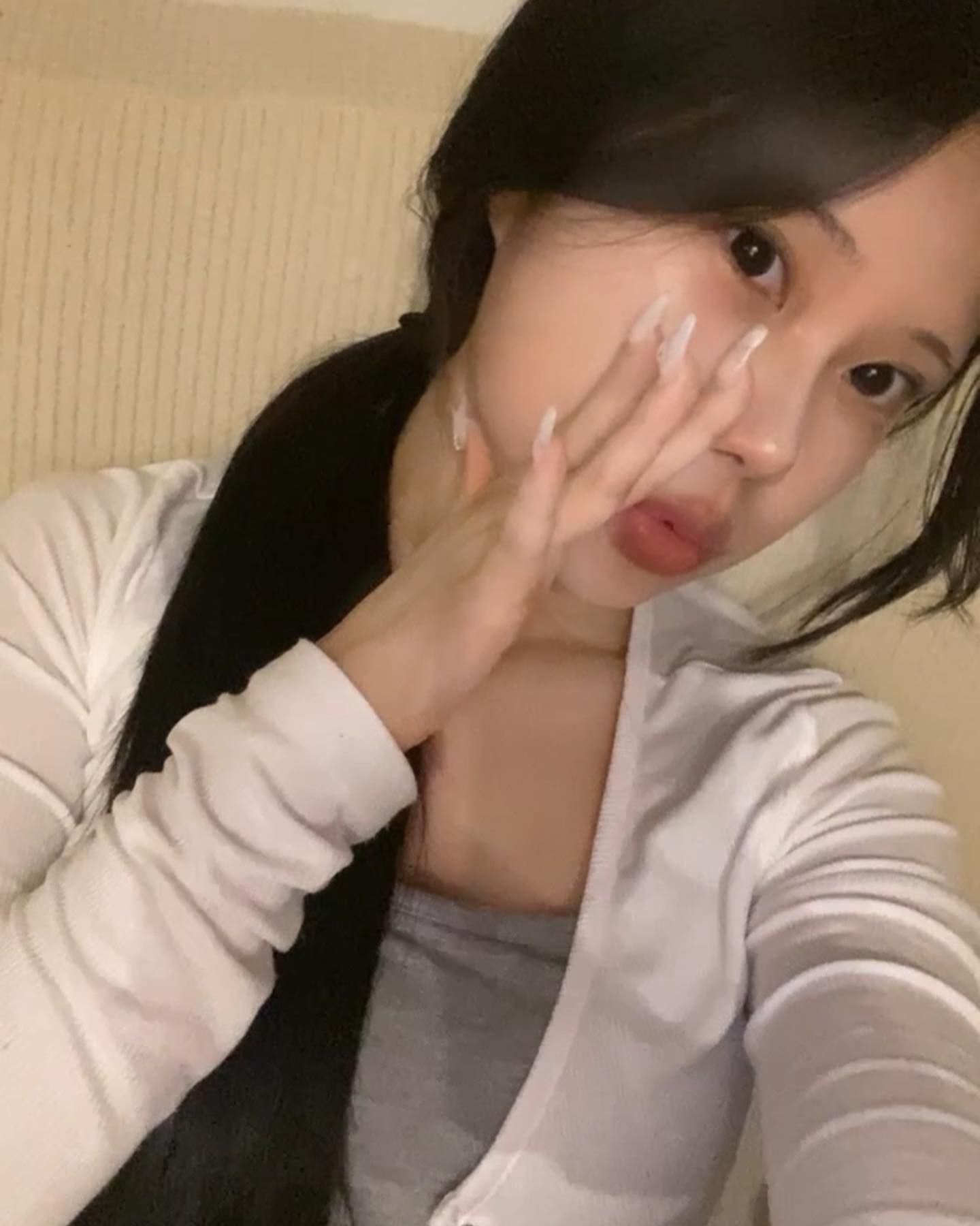 With 시월 〰️ 🐰 😾