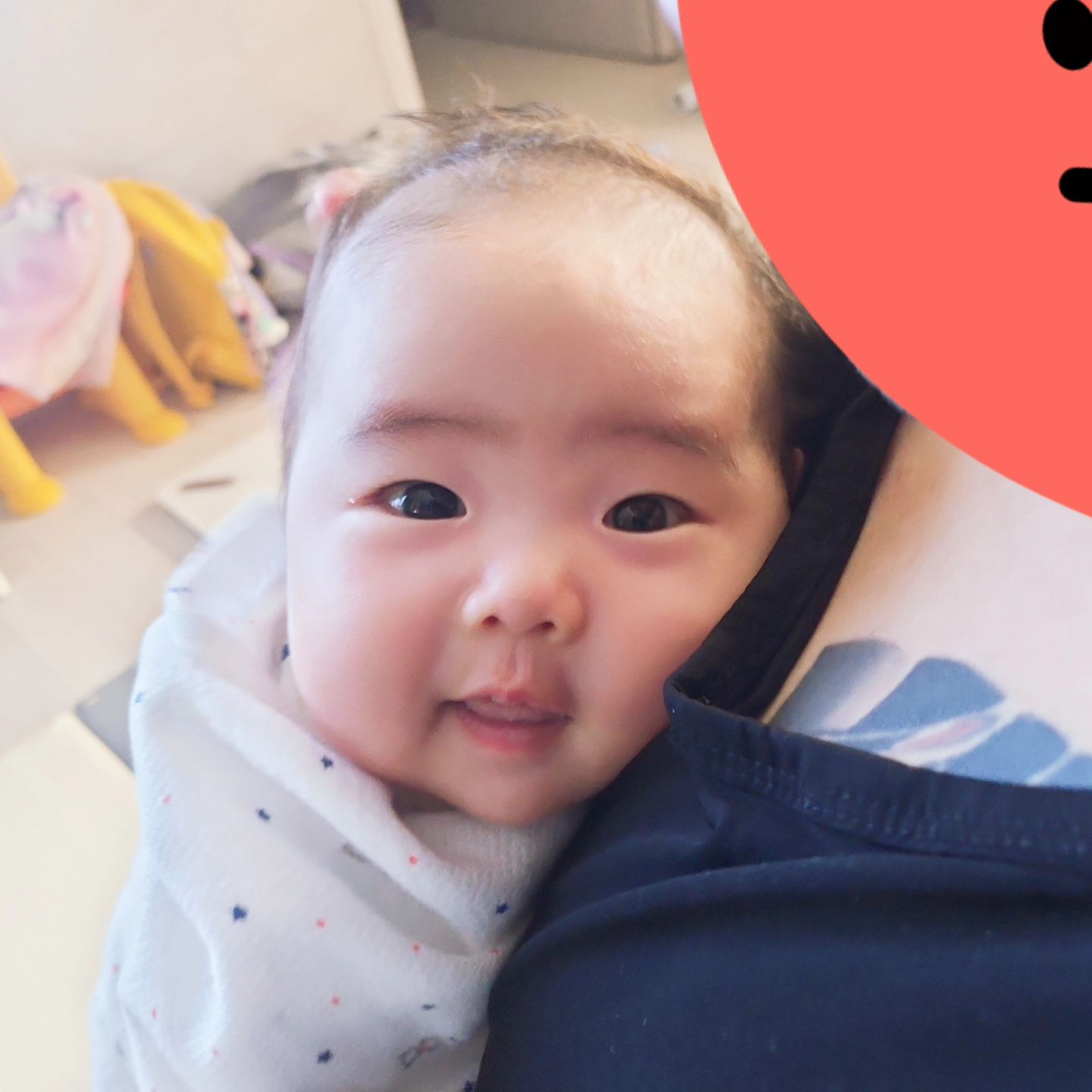 헤헤

 엄빠 전 잘 생각이 없고든요? 

#귀요미
#밤새자