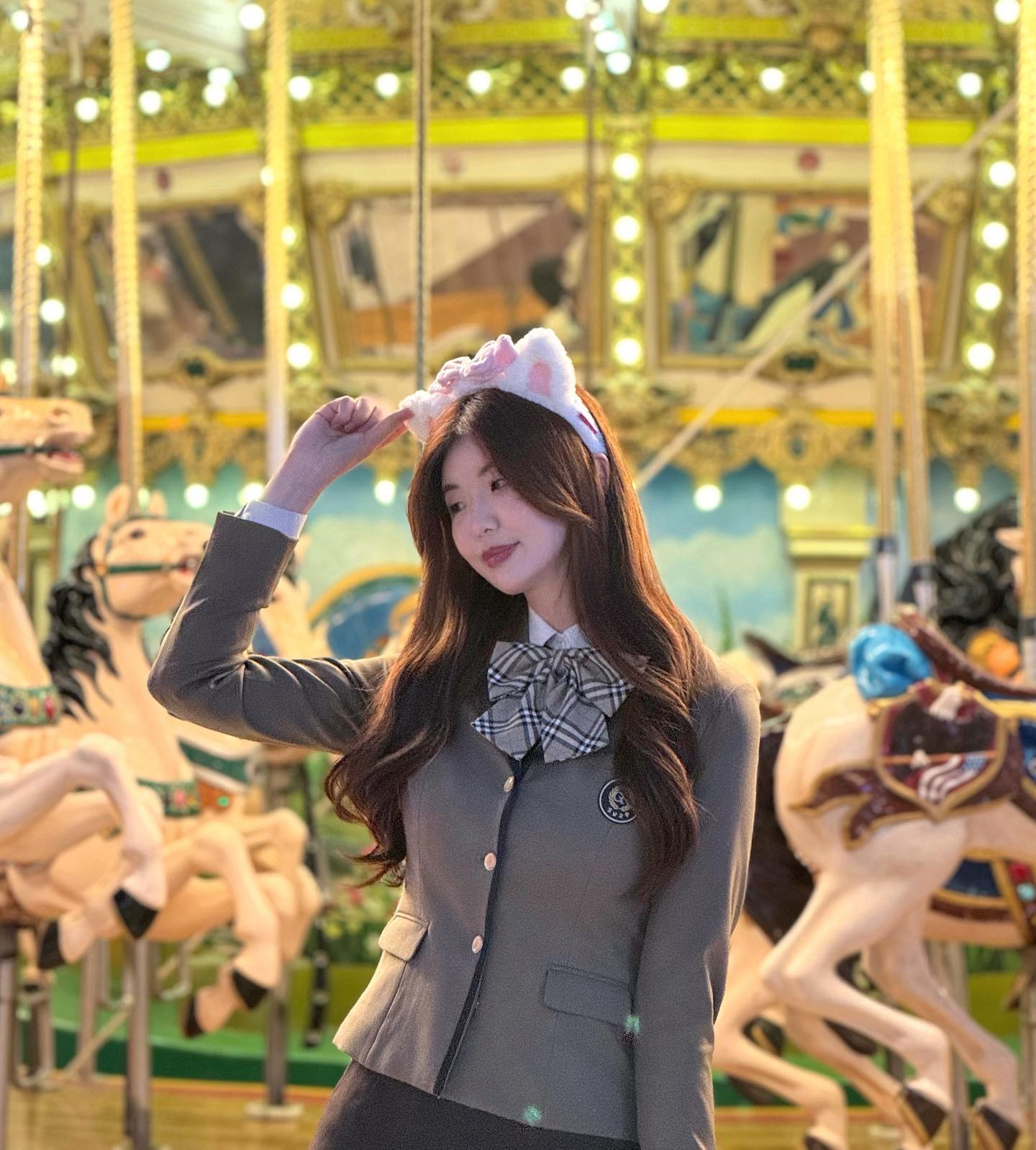 ฅˆ‧⩊‧ˆฅ