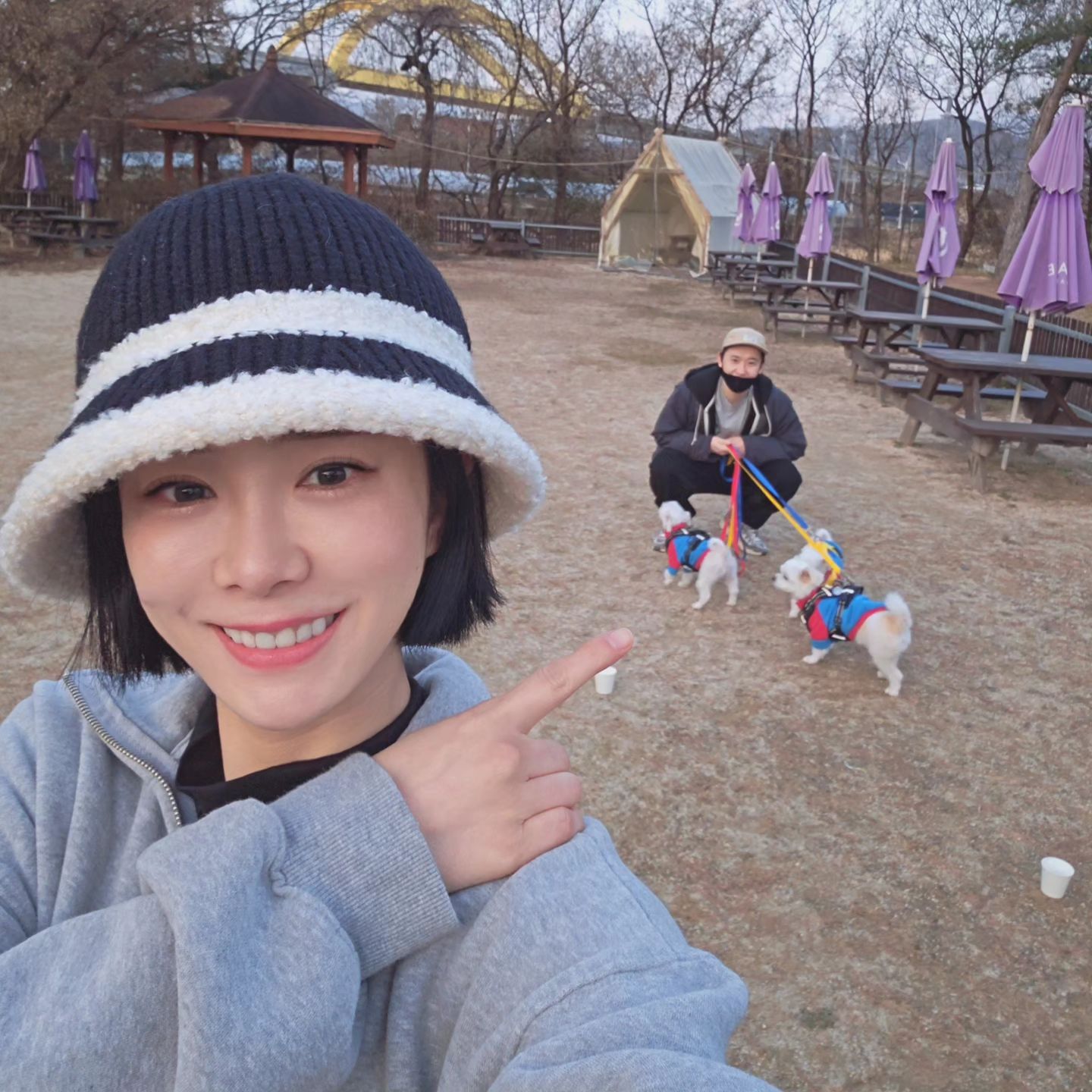 🐶🐶🐶
바람 쎄게 불어도
오늘 완전 봄온도 

#다견가정 #반려견 #반려인 #말티즈
#남양주 #남양주카페