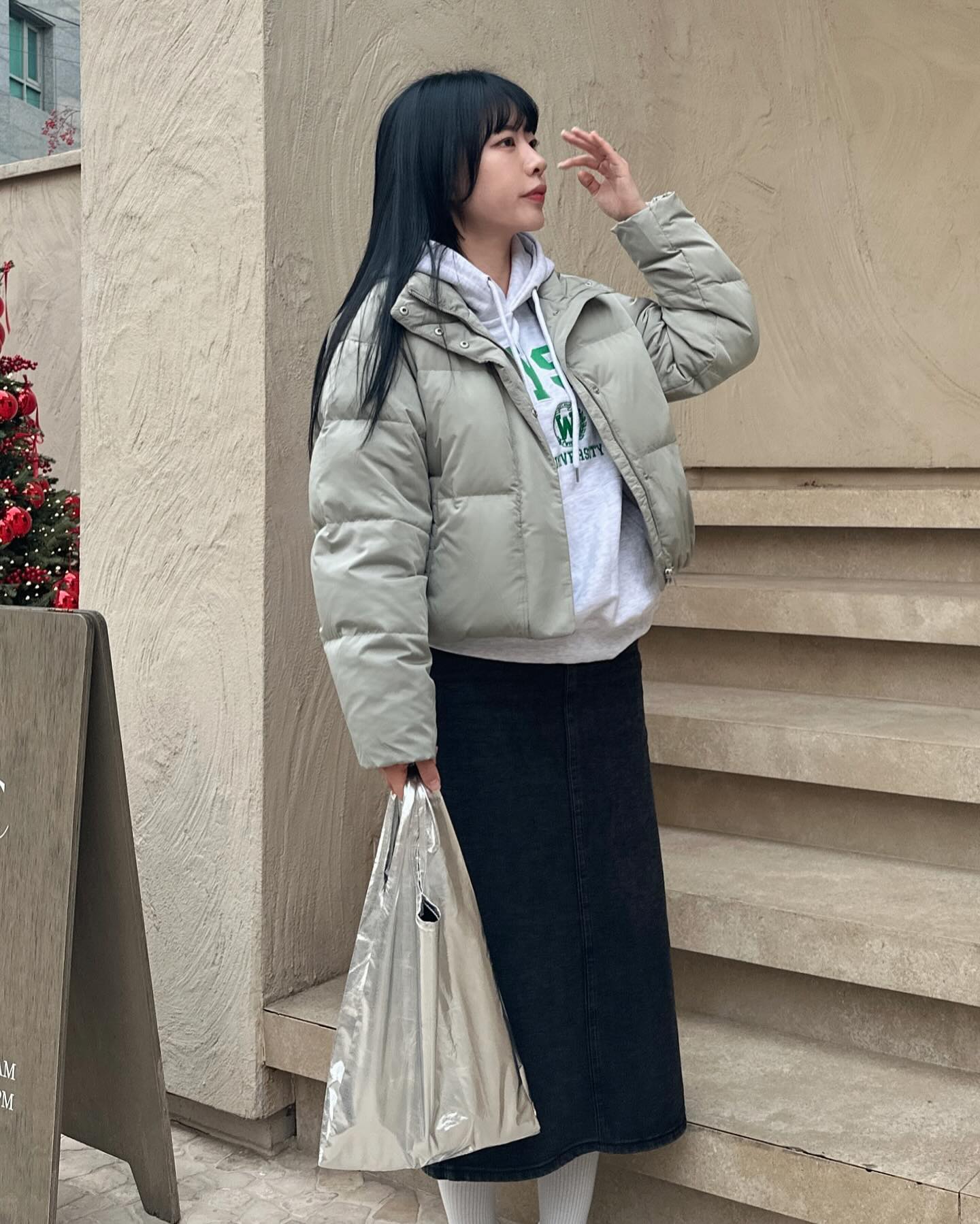 Show your side!🩶✨

✨BAG
baggukorea_official 
BAGGU 바쿠 베이비 메탈릭 실버

✔️본문 실버 컬러 외에도 다양한 패턴과 컬러의 바쿠백 판매중
✔️다양한 패턴과 컬러로 유니크하게, 스탠다드하게 패션아이템으로 매치가능
✔️견고한 립스탑 나일론으로 제작되어 23kg까지 담을 수 있음
✔️친환경/리유저블 아이템!

#ad #광고 #바쿠 #BAGGU #바쿠백 #showyourside #챌린지