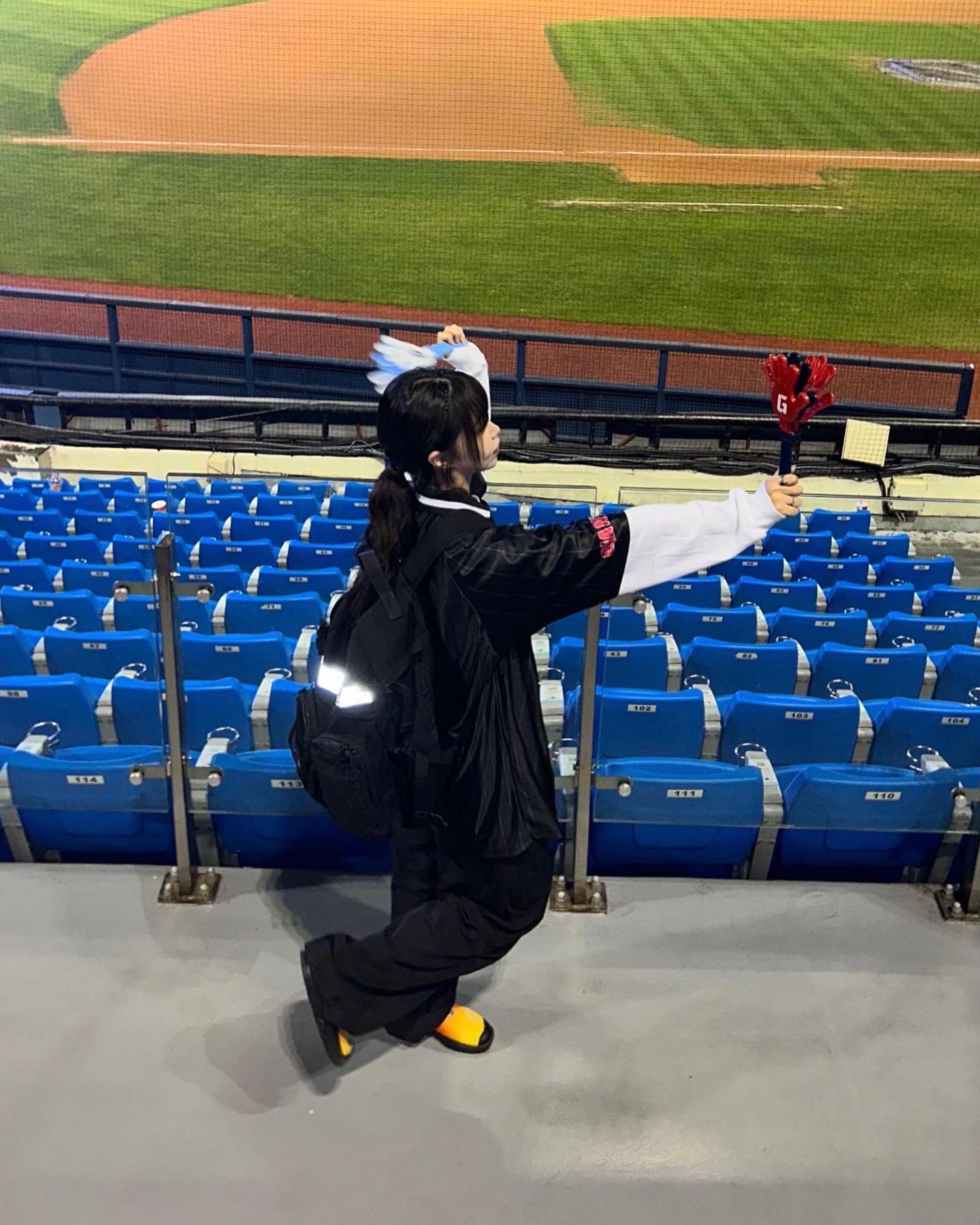 삐빅 .. 스포츠 중독입니다 .. 
축구러버는 어쩌다 시즌 끝나기 한 달 전에 야구에 감겼나 .. ⚾️