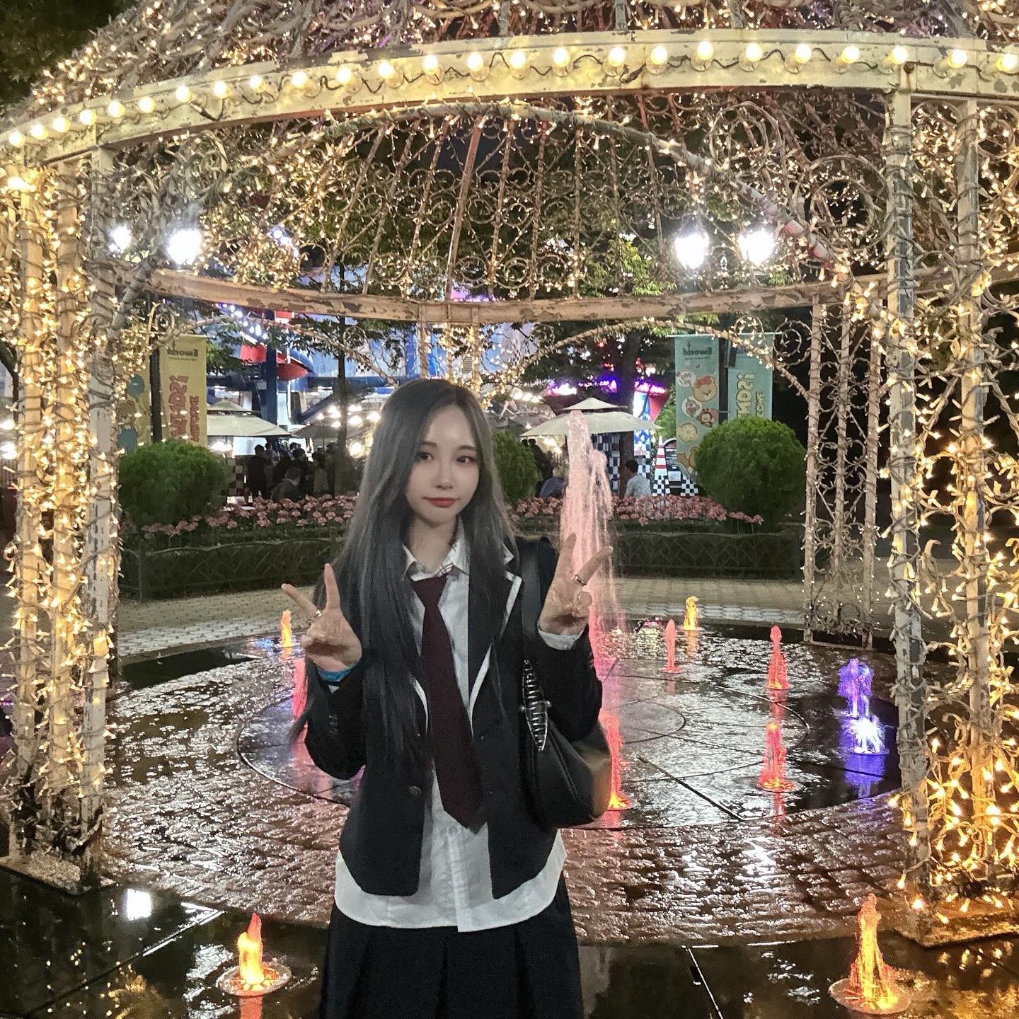 _
10월 대구 출몰 완료 ٩( ᐛ )و

돈 안뺏어요
담배 안펴요
술 마셔요