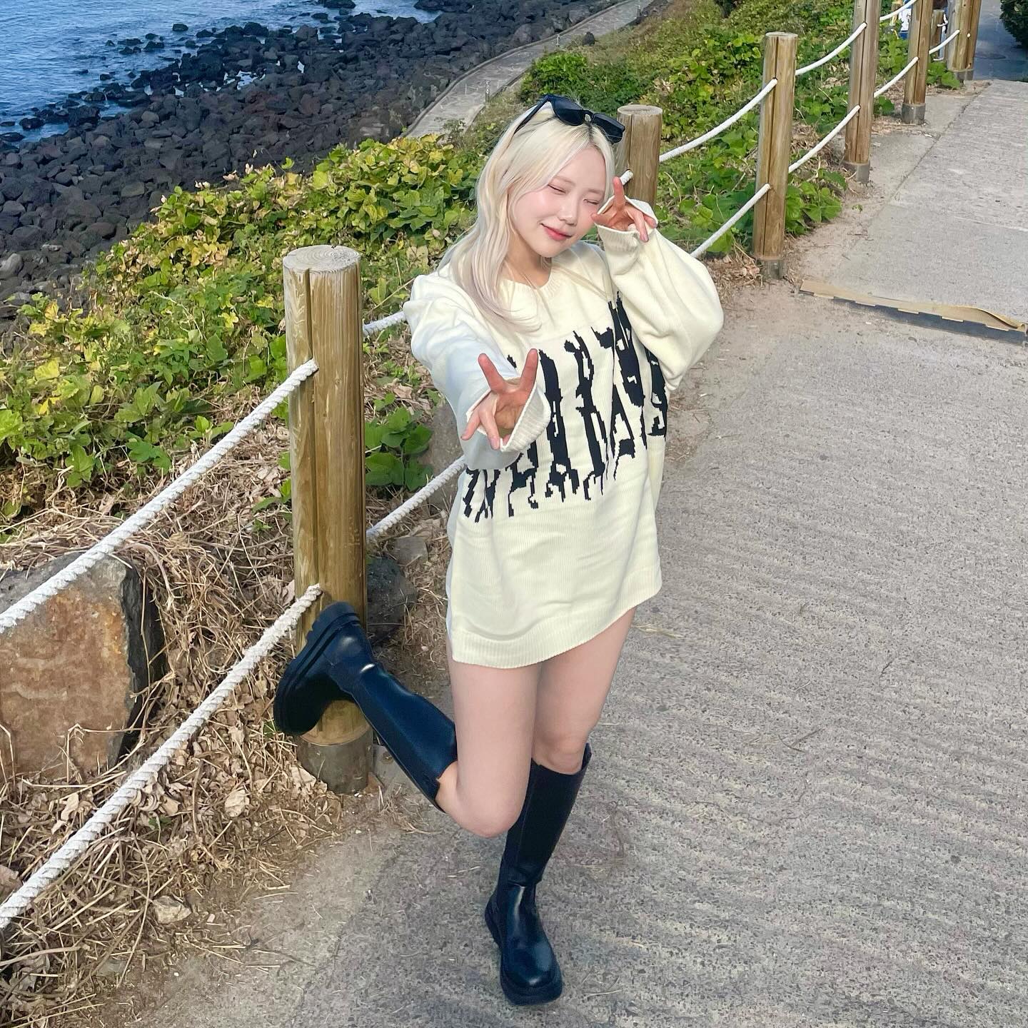 🍊🏝️🌊🤍