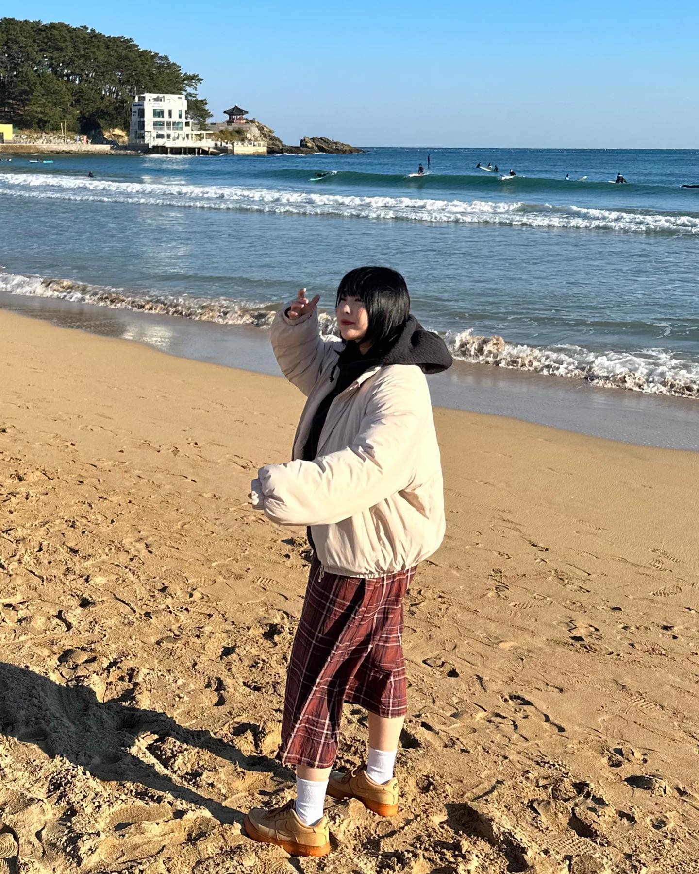난 바다가 조타ㅏ,, 
뒤에 사진 찍어주는 기사님 깜짝 출연🌼ㅋㅋㅋㅋㅋ