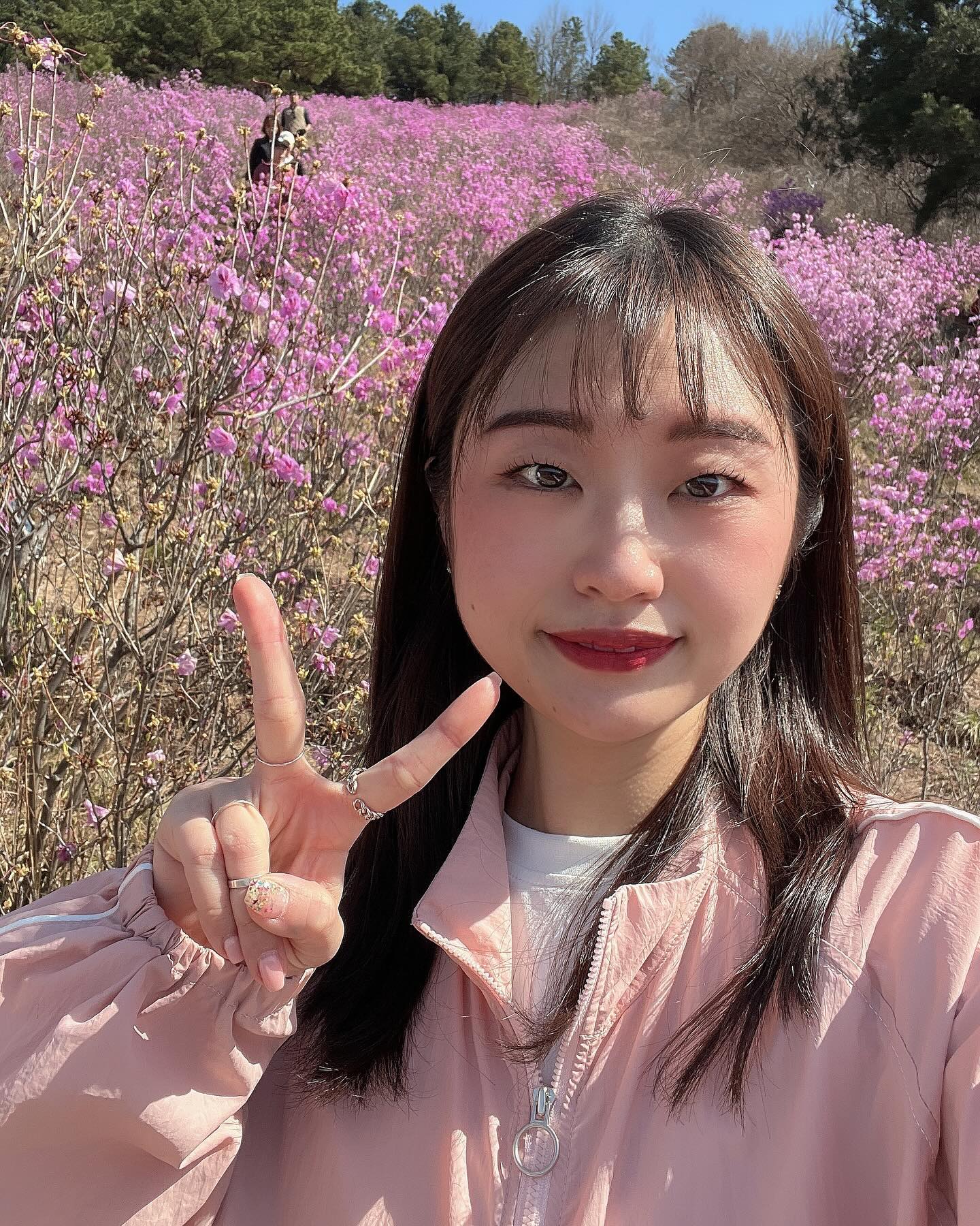 #대구 #와룡산 #진달래군락지 #꽃놀이 #등산
핑크가 제일 좋아!!!_๑˃̵ᴗ˂̵و ♡
부농속에 부농입은 나 최고야🌸