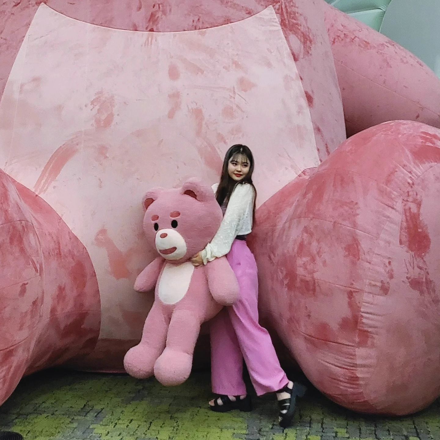 어쩌다 보니 핑끄핑크,,🐻💗 #벨리곰 징짜 몬생김