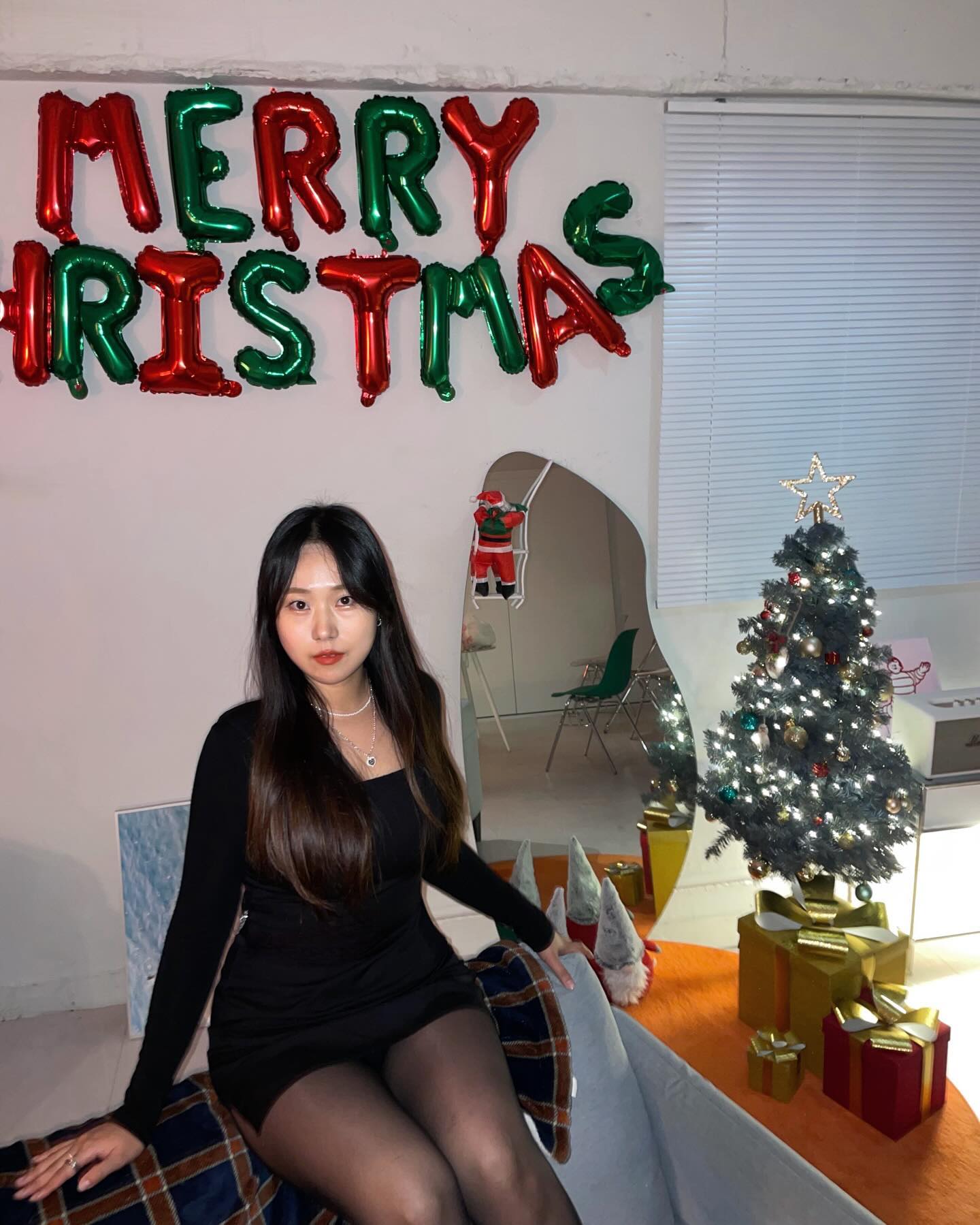 올해는 정말 좋은 사람들 많이 만나서 행보케따•••❤️
내년에도 잘 부타케😘

이번 달 핫걸 놀이도 완료🔥