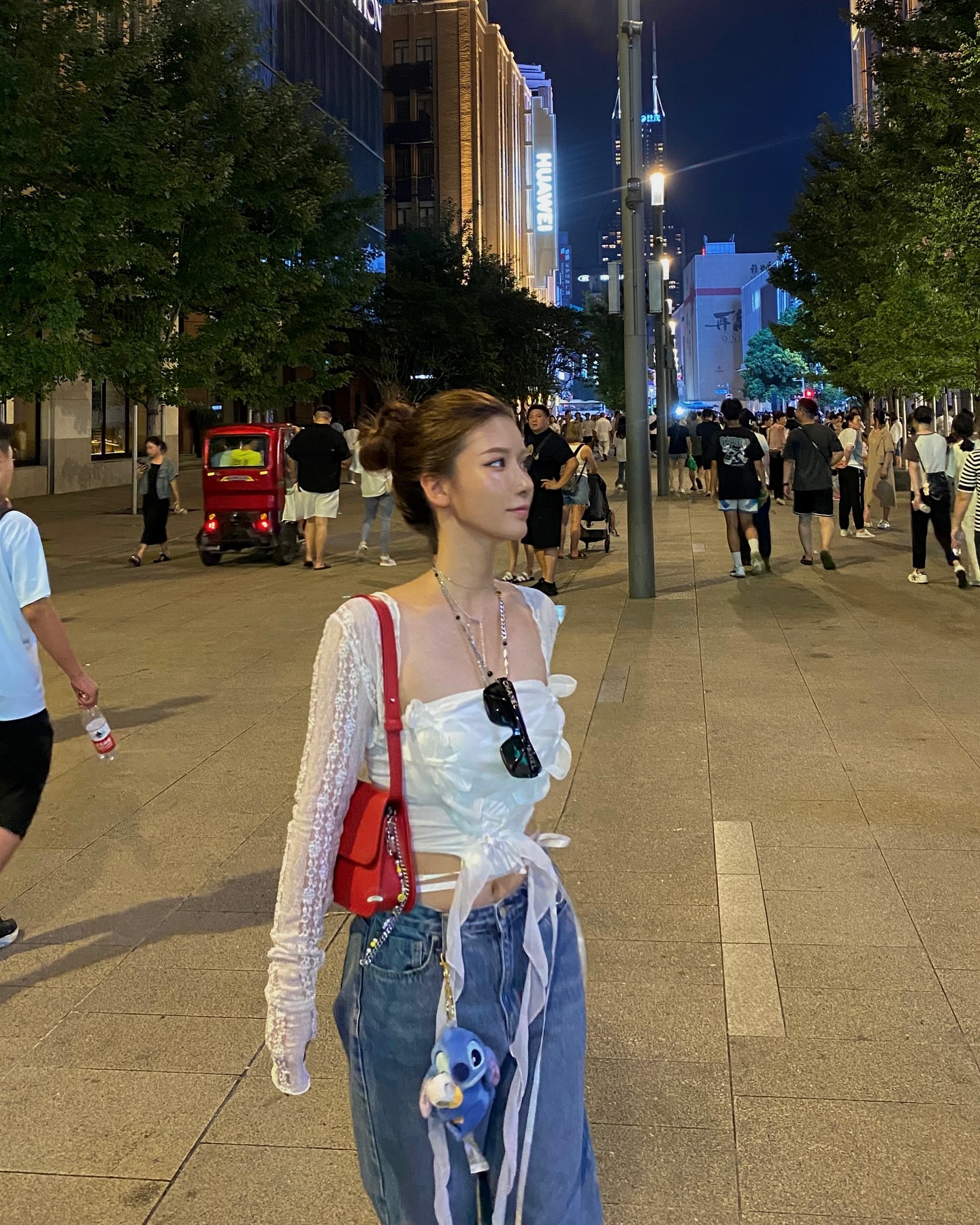 힐링 제대로 하고 왔다🤍 

#상하이 #동방명주 
#와이탄야경 

✈️
여름엔 상하이여행 피하기...^