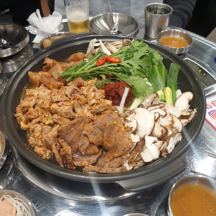 얼큰한 국물 안주가 있는 마곡나루 곱창전골 맛집,정성곱창전골