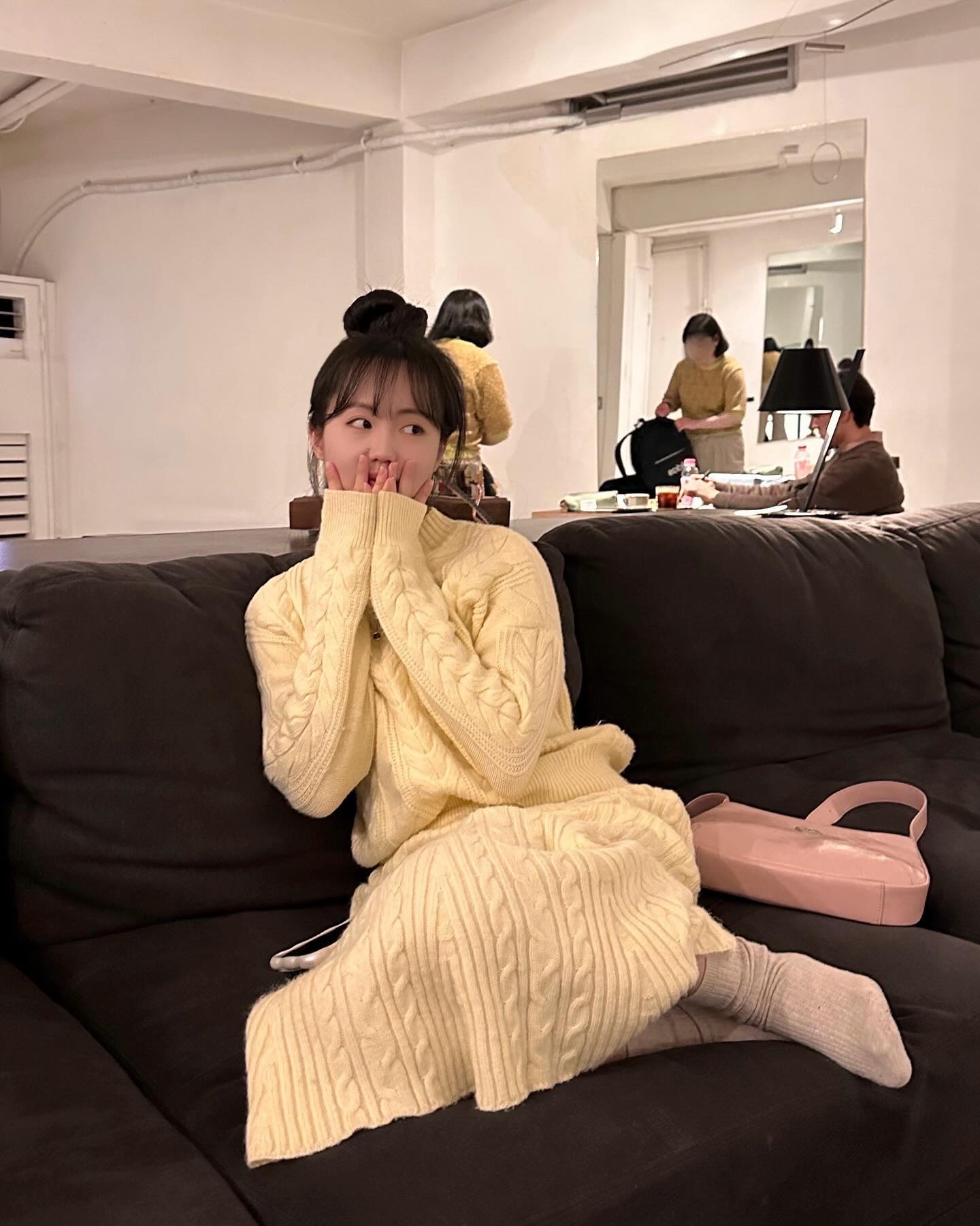 눈 마주치면 나랑 사귀는거야 👀💗