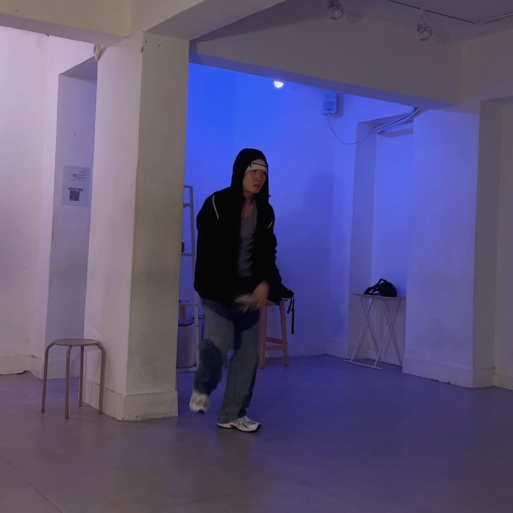 오랜만에 내 안무…
근데 마킹이 더 잘해보이는 건…?
🧠 🙋‍♂️
frenna - pop it