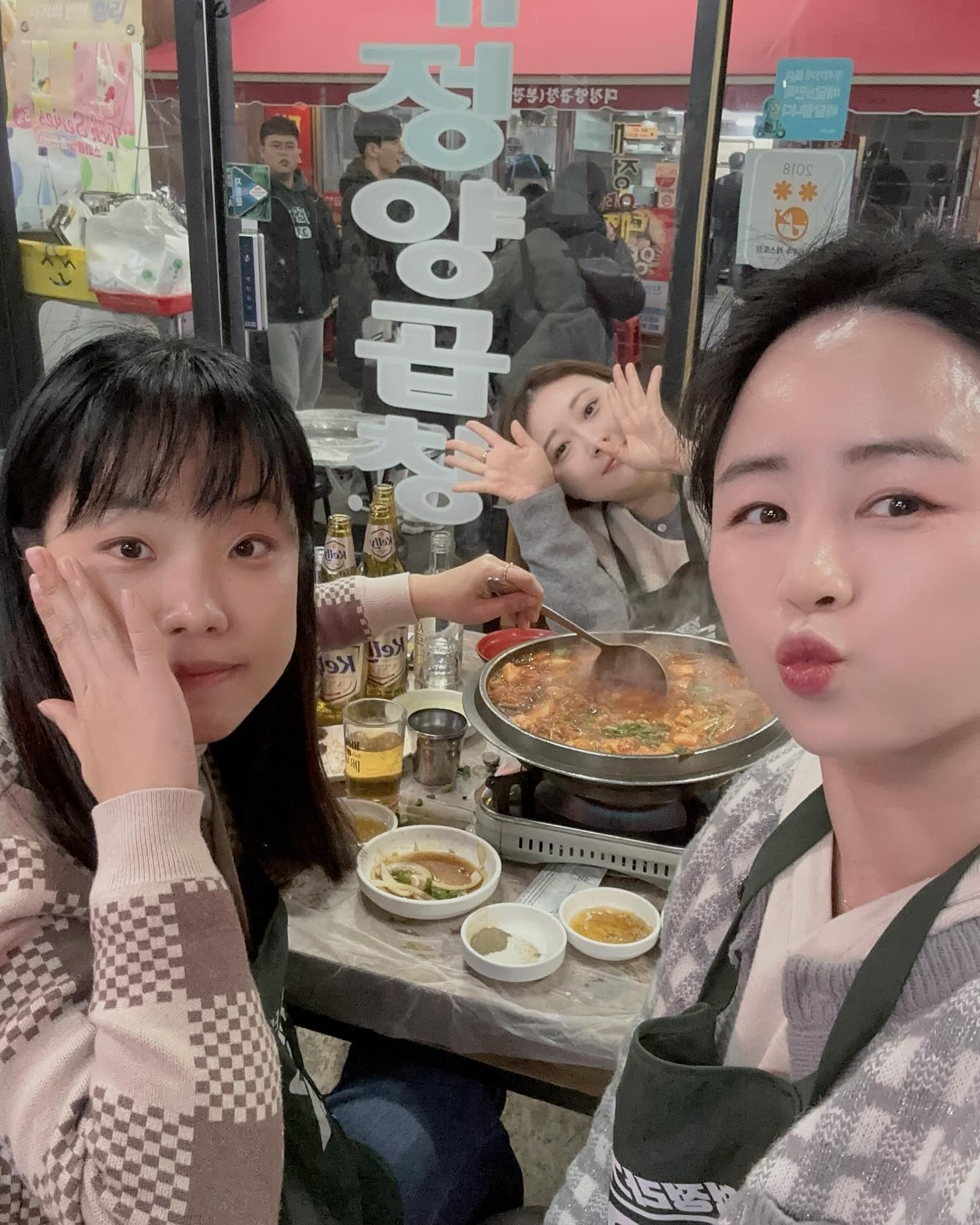 웃겨,,💙
더이상의 표현은 불필요하다.
.
#21년지기 #고등학교동창 #그저웃김