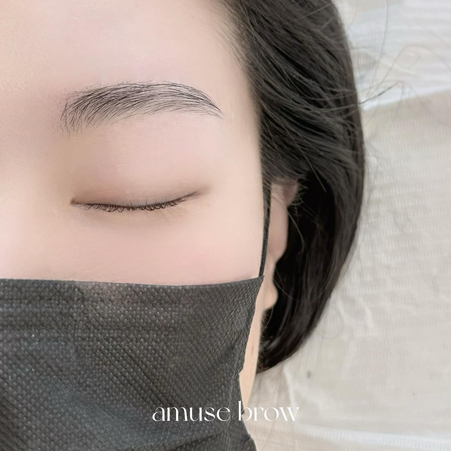 ❛눈썹이 얼마나 중요한지 아직도 모르세요? ❜ 

마지막 시술 전 사진 확인해 주세요

메이크업 아무리 예쁘게 해도
눈썹 방치하시면 아무 소용 없어요 ...⛄️

본인이 가지고 있는 이미지와 분위기에 어울리도록 시술합니다 

📆 네이버 예약하시면 가장 빠른 답변 받으실 수 있습니다
#어뮤즈브로우