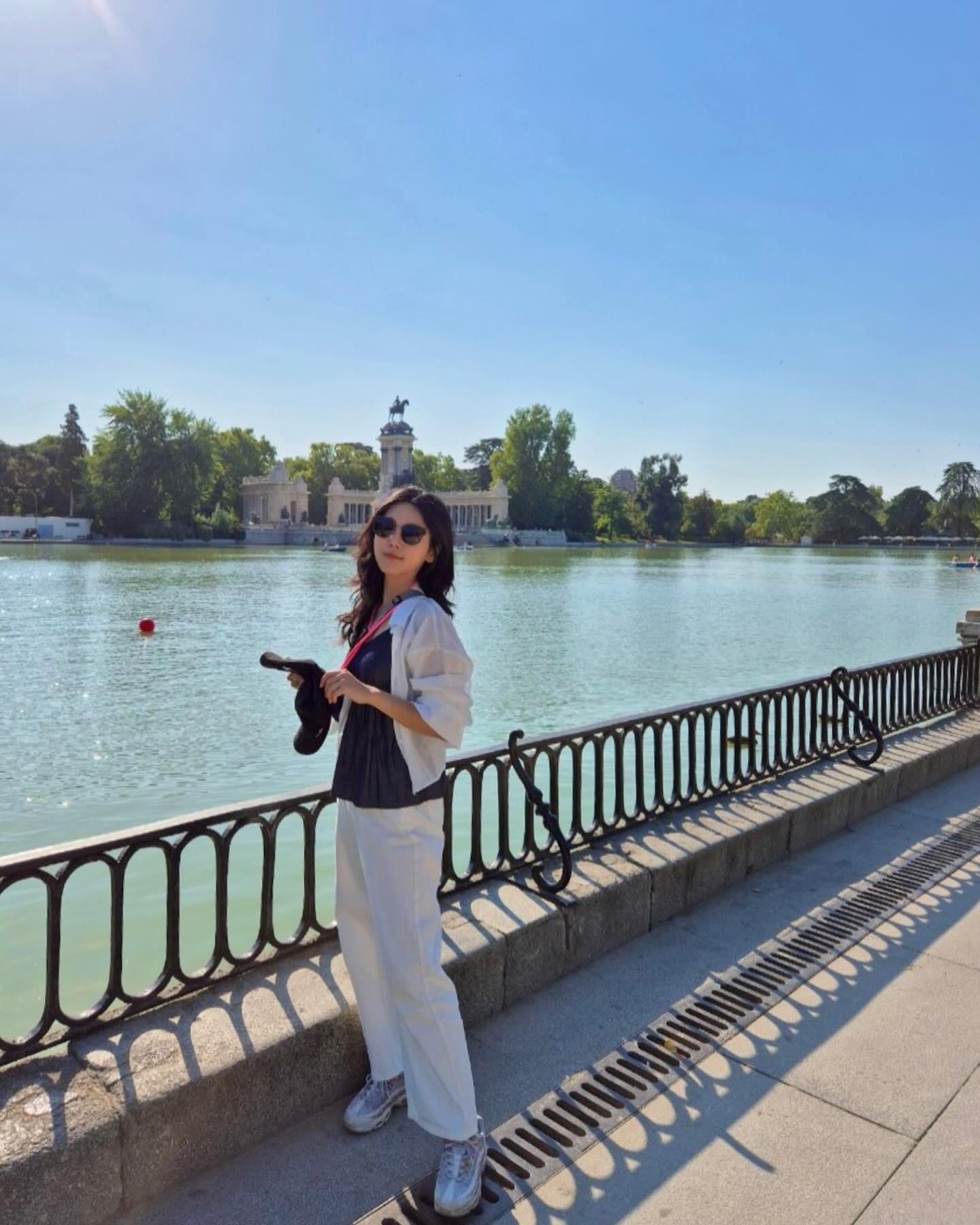 여왕님과 함께한 스빼인🇪🇸

#스페인 #마드리드 #세고비아 #톨레도 #spain #madrid #segovia #toledo