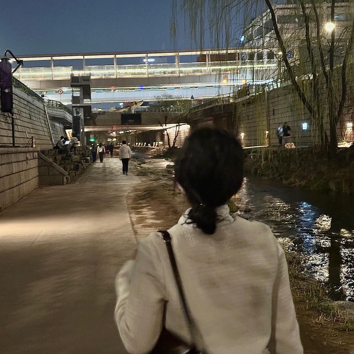 밤산책🌃🌉🌌