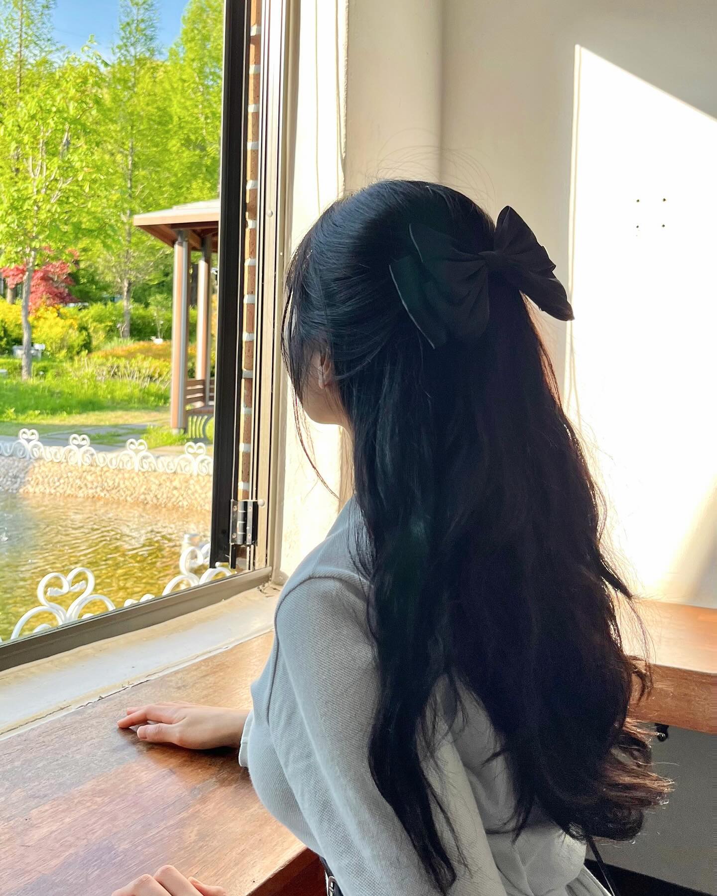 폭풍이 지나고 평온해진 나..💓
사랑 듬뿍 받으니 득이 더 많당🌷