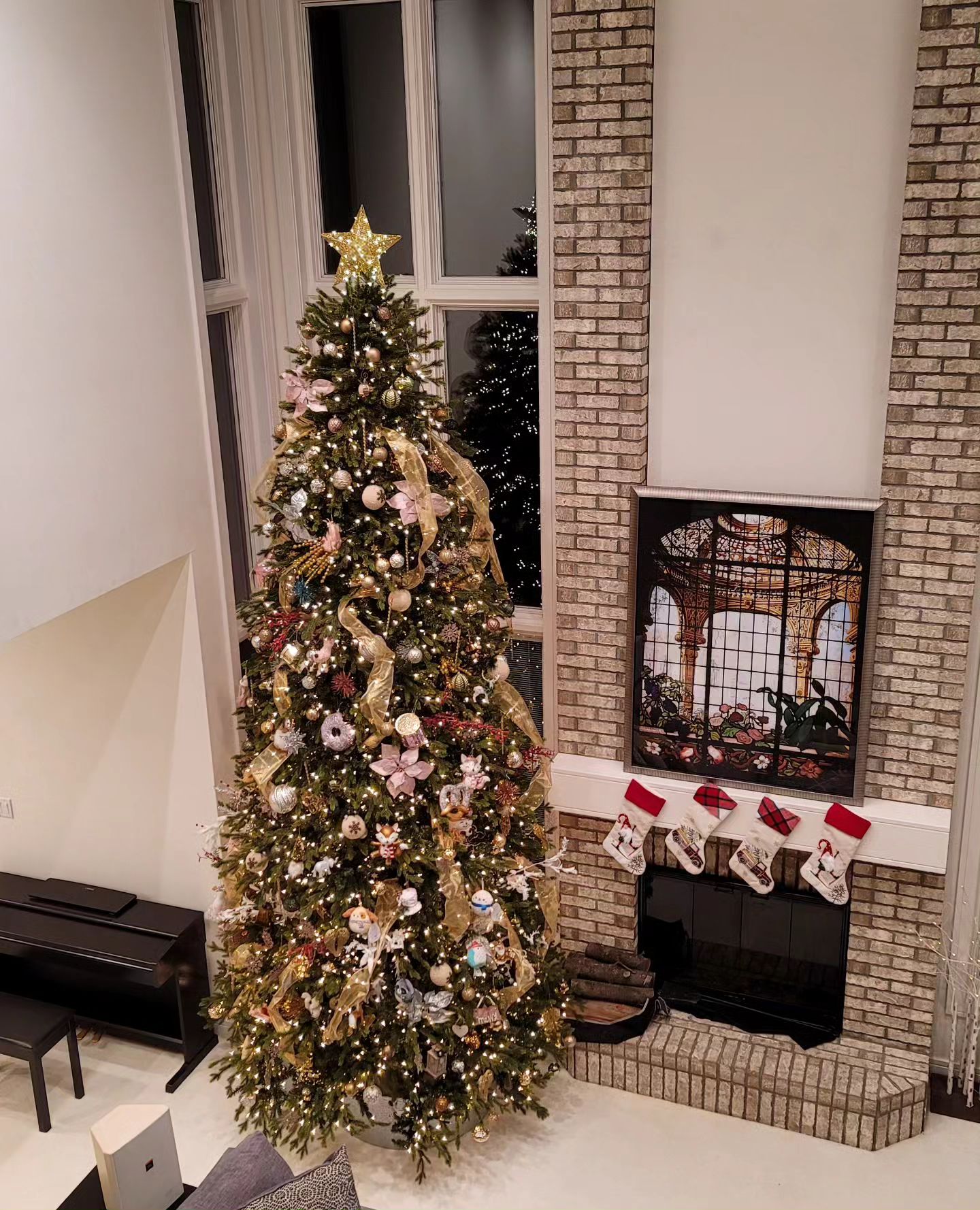 미국 가족여행 11일차
Christmas Tree
이렇게 큰 트리는 처음이에요.
꾸미고나니 넘 예쁘네요.
저녁은 맛있는 삼겹살^^
2023.11.19
#미국 #usa #미국여행 #가족여행 #여행스타그램 #tour #travel #michigan #grandrapids #대형트리 #트리만들기 #메리크리스마스 #christmastree #삼겹살