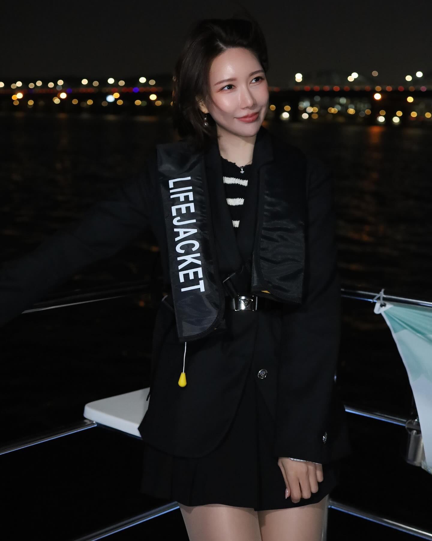 ✨SG스페이스골드01 행복하자 페스티벌 수상자 모임✨

한강을 밝히고 활성화 시켜 자살예방 캠페인과 청년 일자리 창출 등 문화와 사회적 가치를 창출하는  #SG스페이스골드01 한강 유람선 사업🛥️⛴️🚢🛳️⚓️✨

스페이스 골드 모델/인플루언서 행복하자 페스티벌의 멋진 수상자 분들과 함께 했습니다 ❤️

여의도 한강에 가시면 SG스페이스골드01 보트, 유람선을 체험하실 수 있어요❤️

#sg스페이스골드01 #스페이스골드그룹 #sg골드그룹 #스페이스원엔터테인먼트 #자살예방캠페인 #한강유람선 #여의도한강
