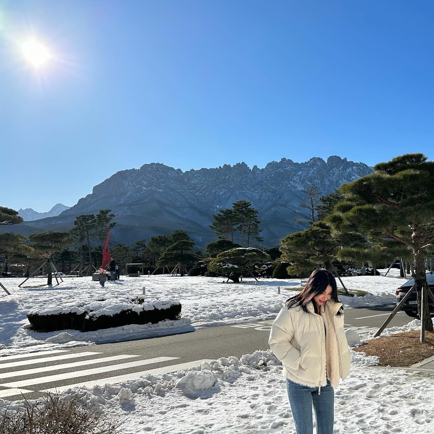 🎄크리스마스~☃️
.
.
#🎅 #크리스마스 #화이트크리스마스 #여행 #강원도 #속초 #강원도여행 #국내여행 #울산바위 #🏔 #델피노리조트 #일상 #연휴 #주말 #일상스타그램 #daily #ootd #selca #selfie #셀카 #셀스타그램 #fff #f4f #소통 #선팔맞팔 #인친 #좋아요 #좋반 #행복 #❤️